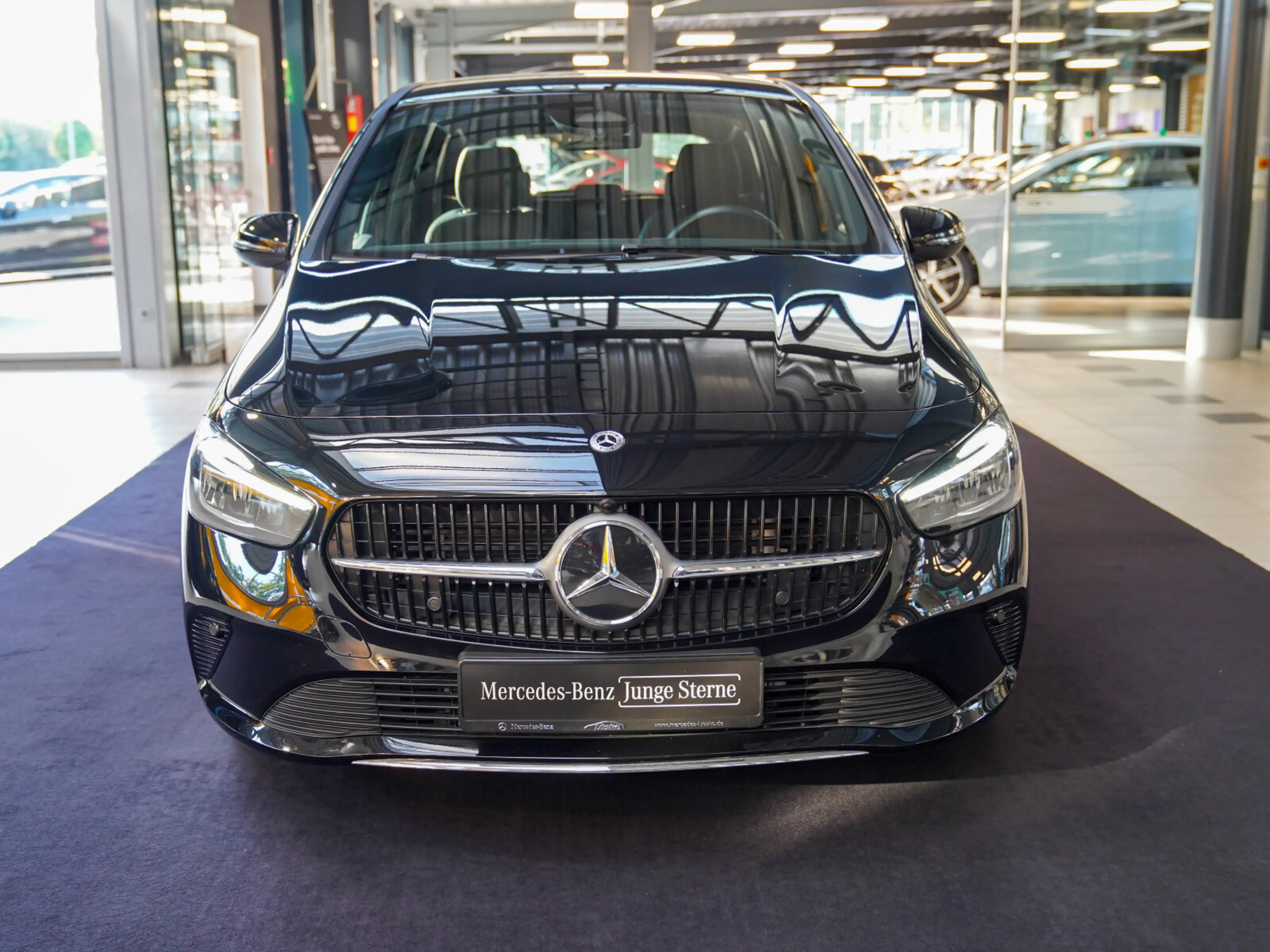 Mercedes-Benz B 200 d Progressive Anhängevorrichtung CarPlay — photo 9