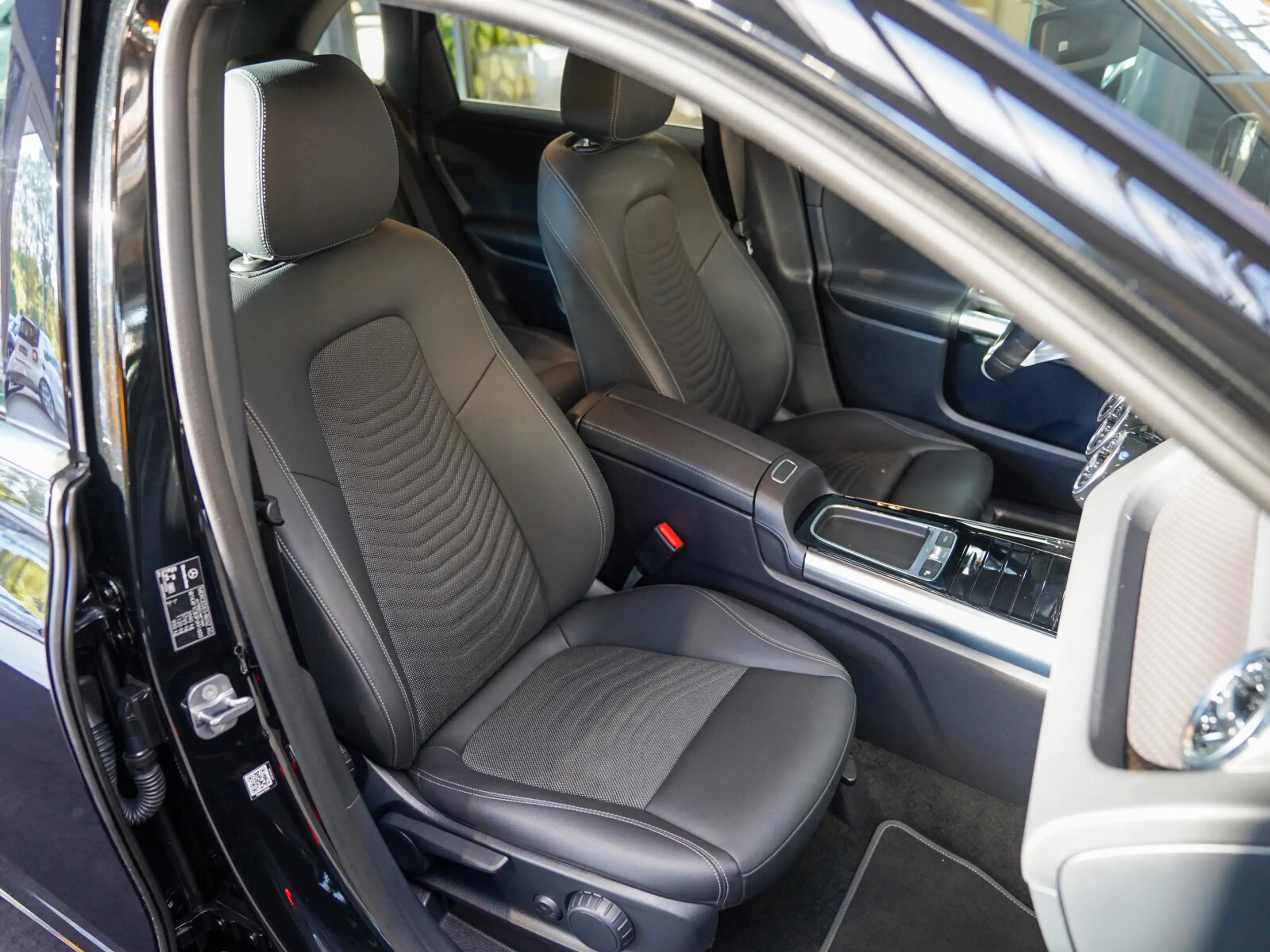 Mercedes-Benz B 200 d Progressive Anhängevorrichtung CarPlay — photo 10