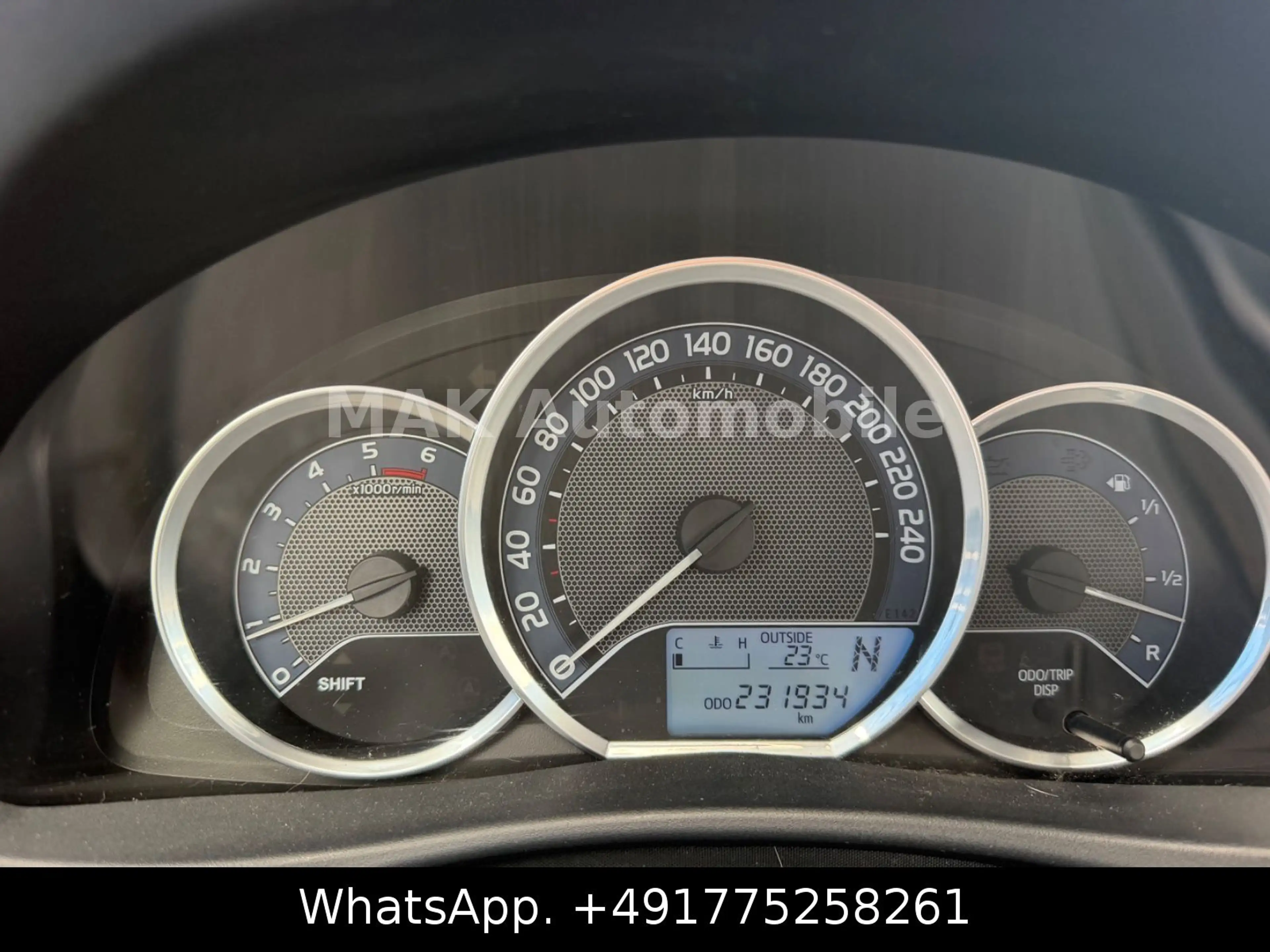 Toyota Auris 1.4 D-4D Aut, Navi,Kamera,Euro5 — photo 14