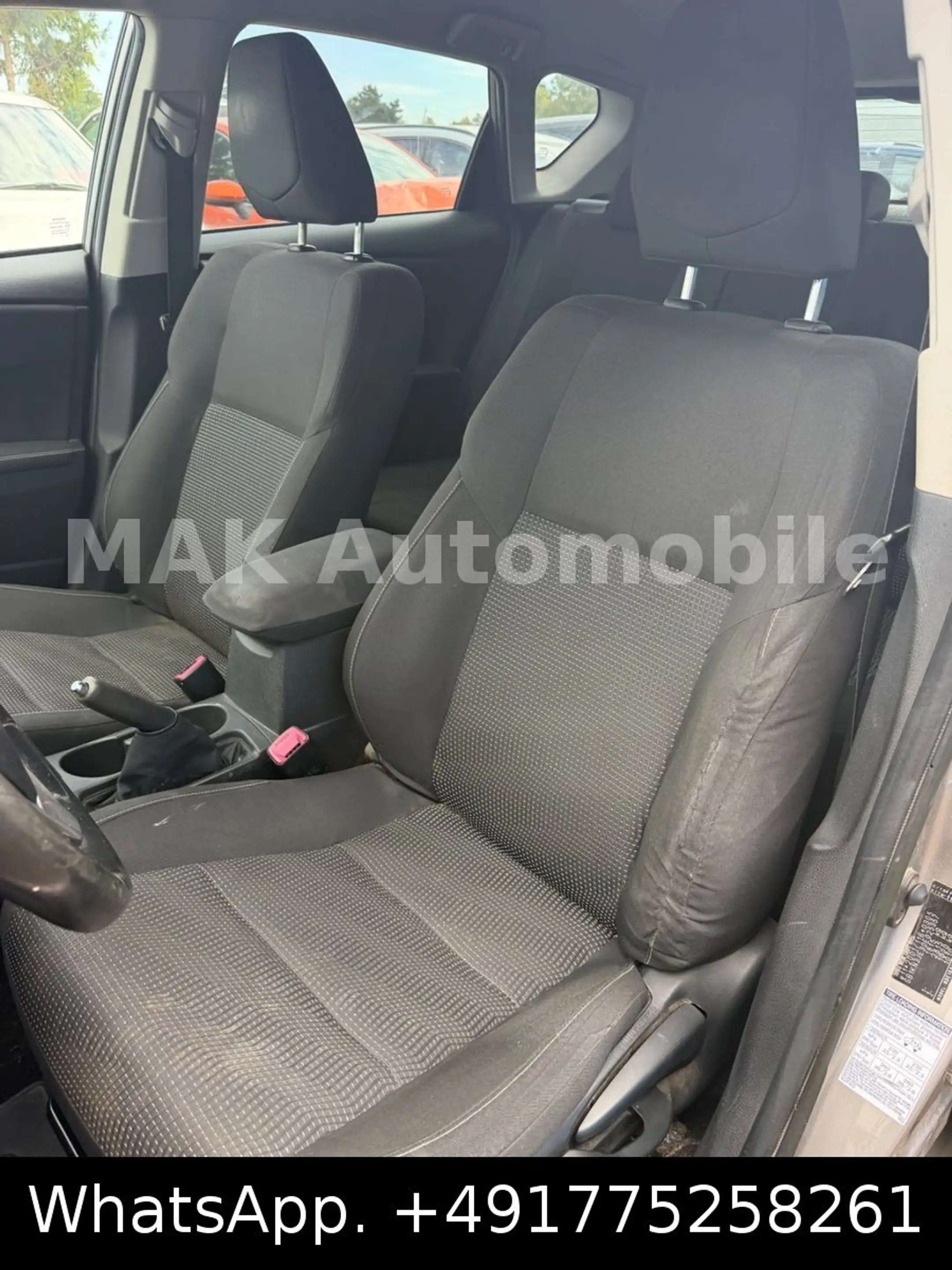 Toyota Auris 1.4 D-4D Aut, Navi,Kamera,Euro5 — photo 13