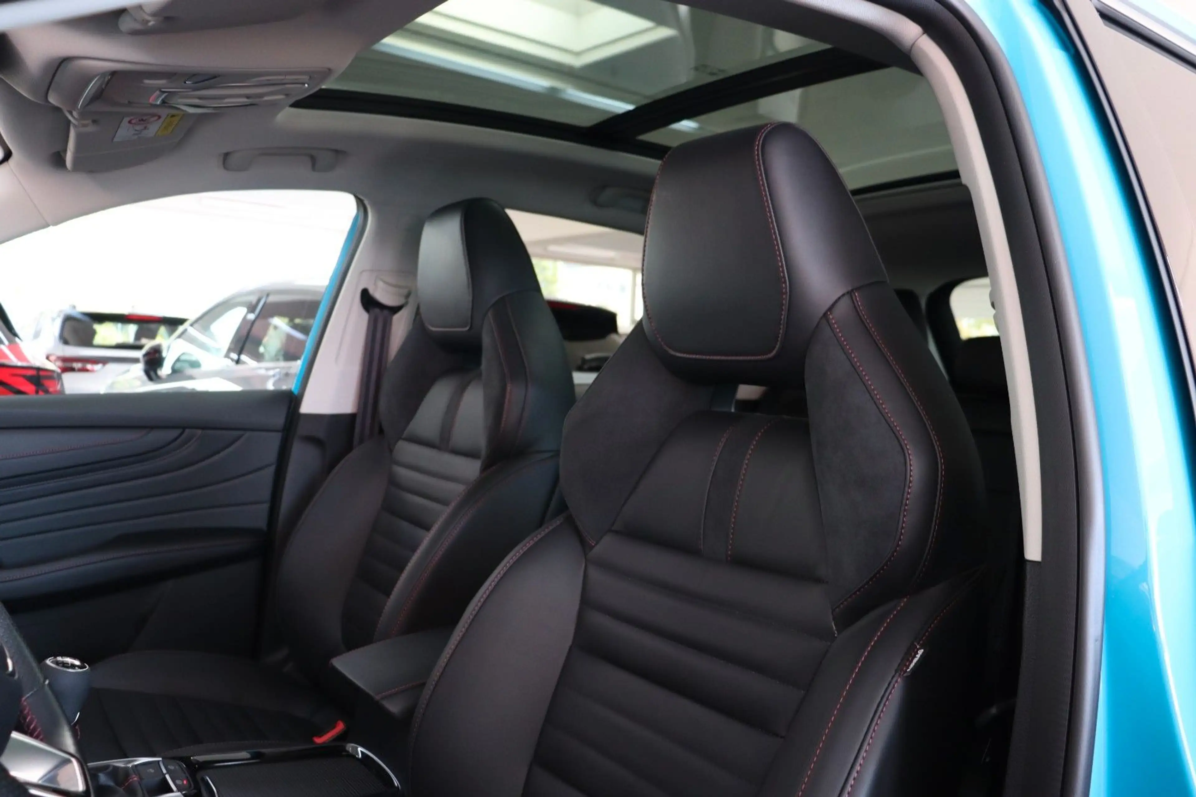 MG HS 1.5 Luxury Leder Navi SHZ ACC E.Heck SOFORT — photo 13