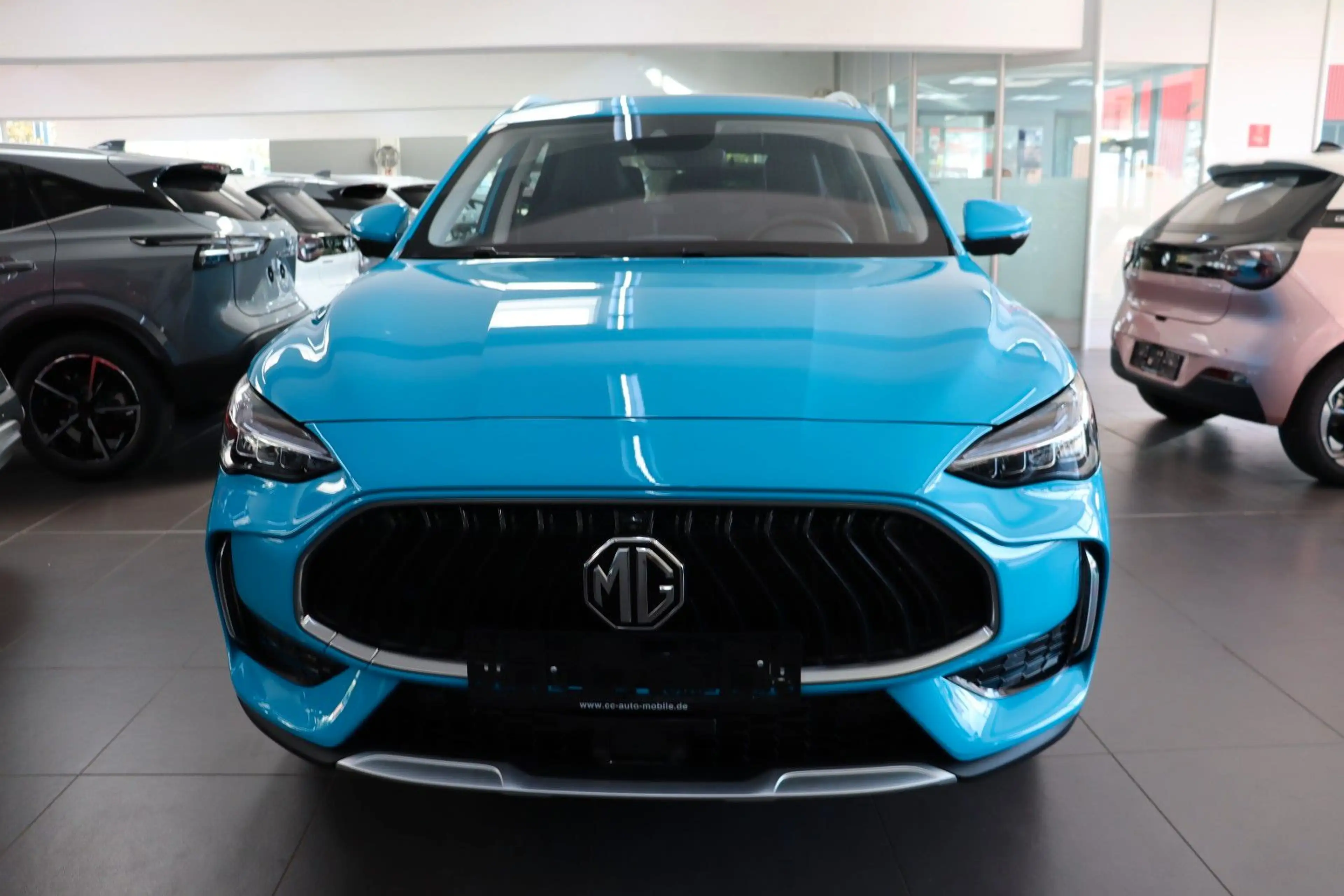 MG HS 1.5 Luxury Leder Navi SHZ ACC E.Heck SOFORT — photo 2