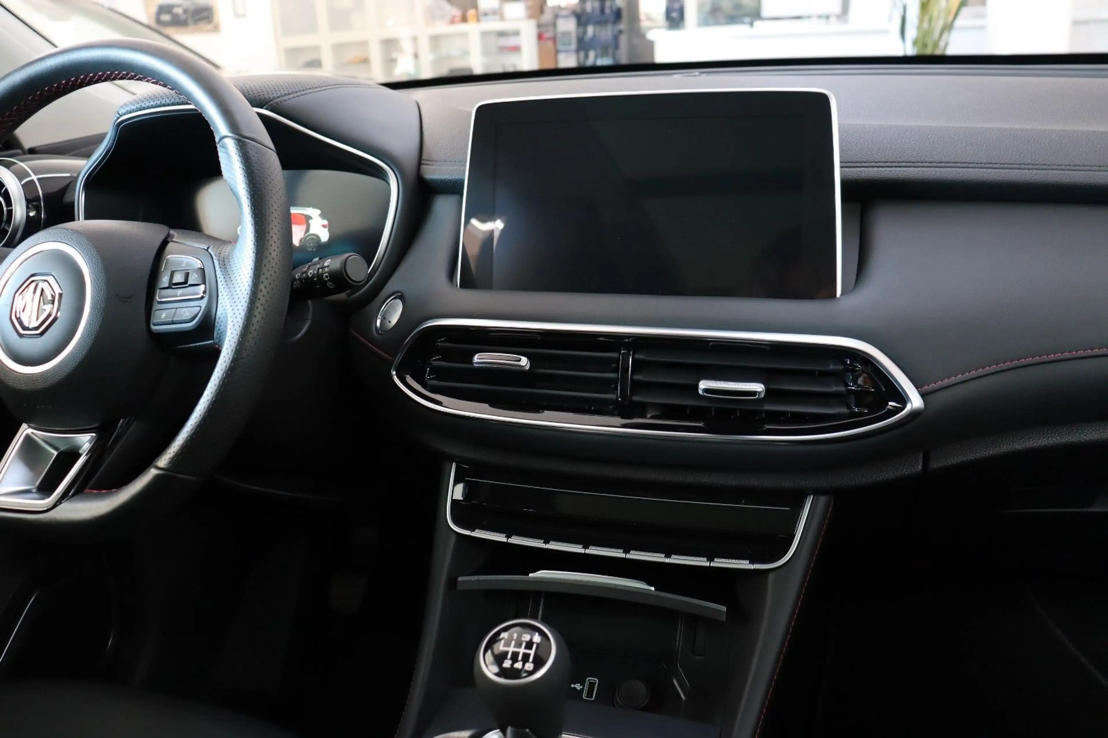 MG HS 1.5 Luxury Leder Navi SHZ ACC E.Heck SOFORT — photo 10