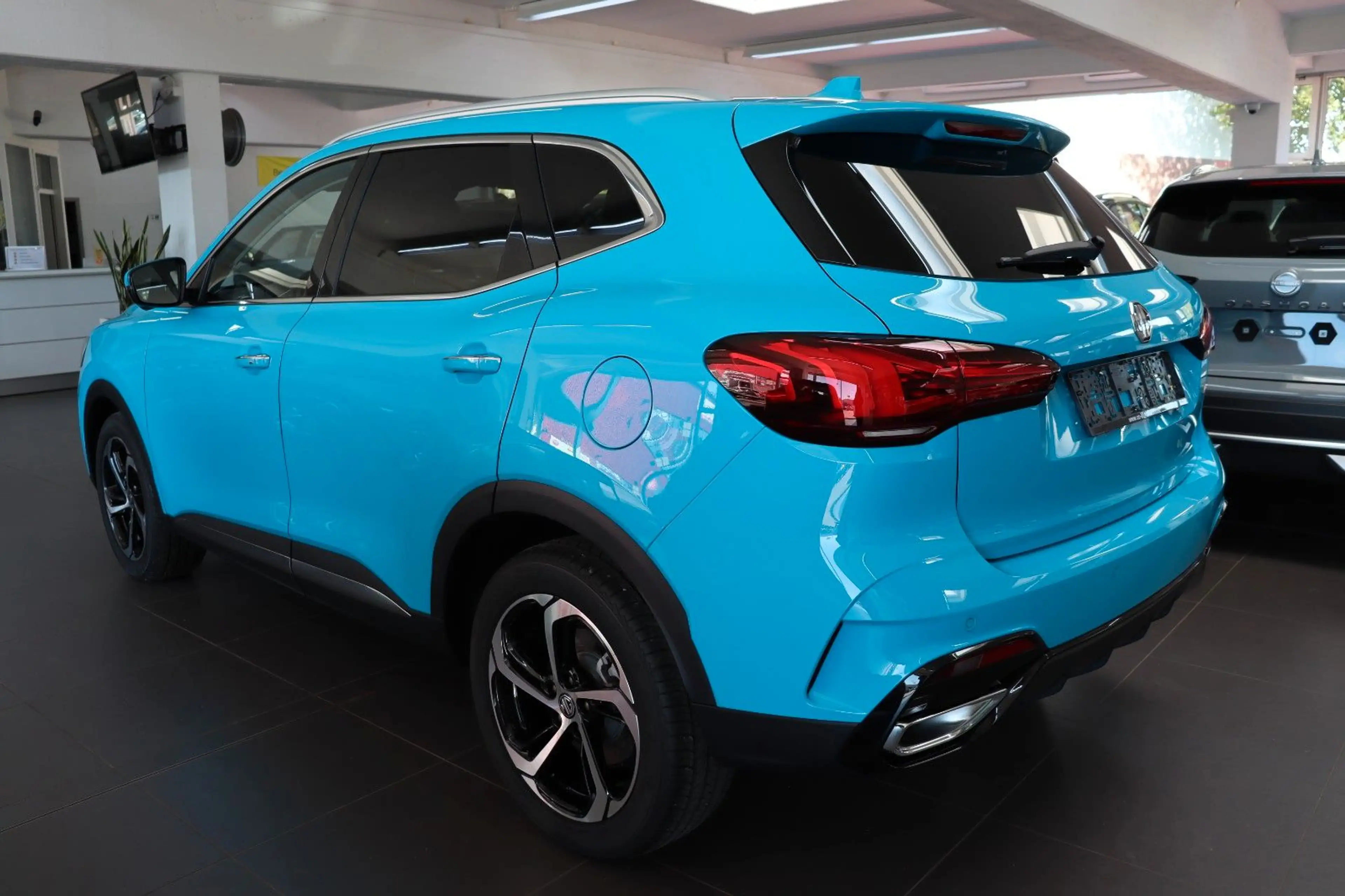 MG HS 1.5 Luxury Leder Navi SHZ ACC E.Heck SOFORT — photo 6