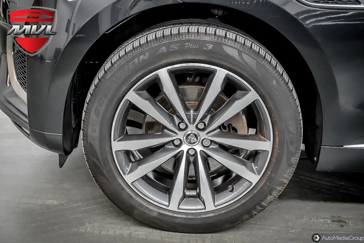 Jaguar F-Pace снимка Jaguar F-Pace