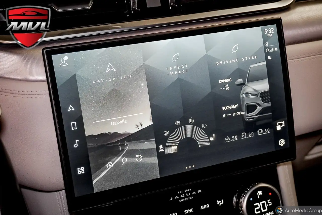 Jaguar F-Pace снимка Jaguar F-Pace