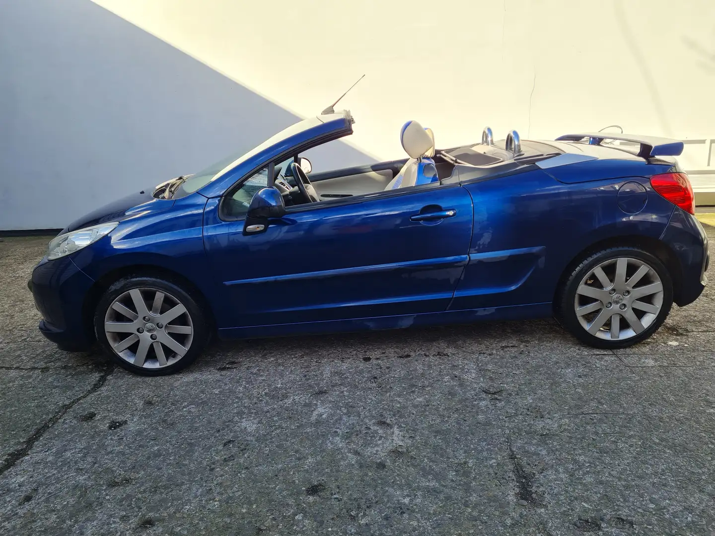 Peugeot 207 207 CC 150 THP Platinum Bleu - 2