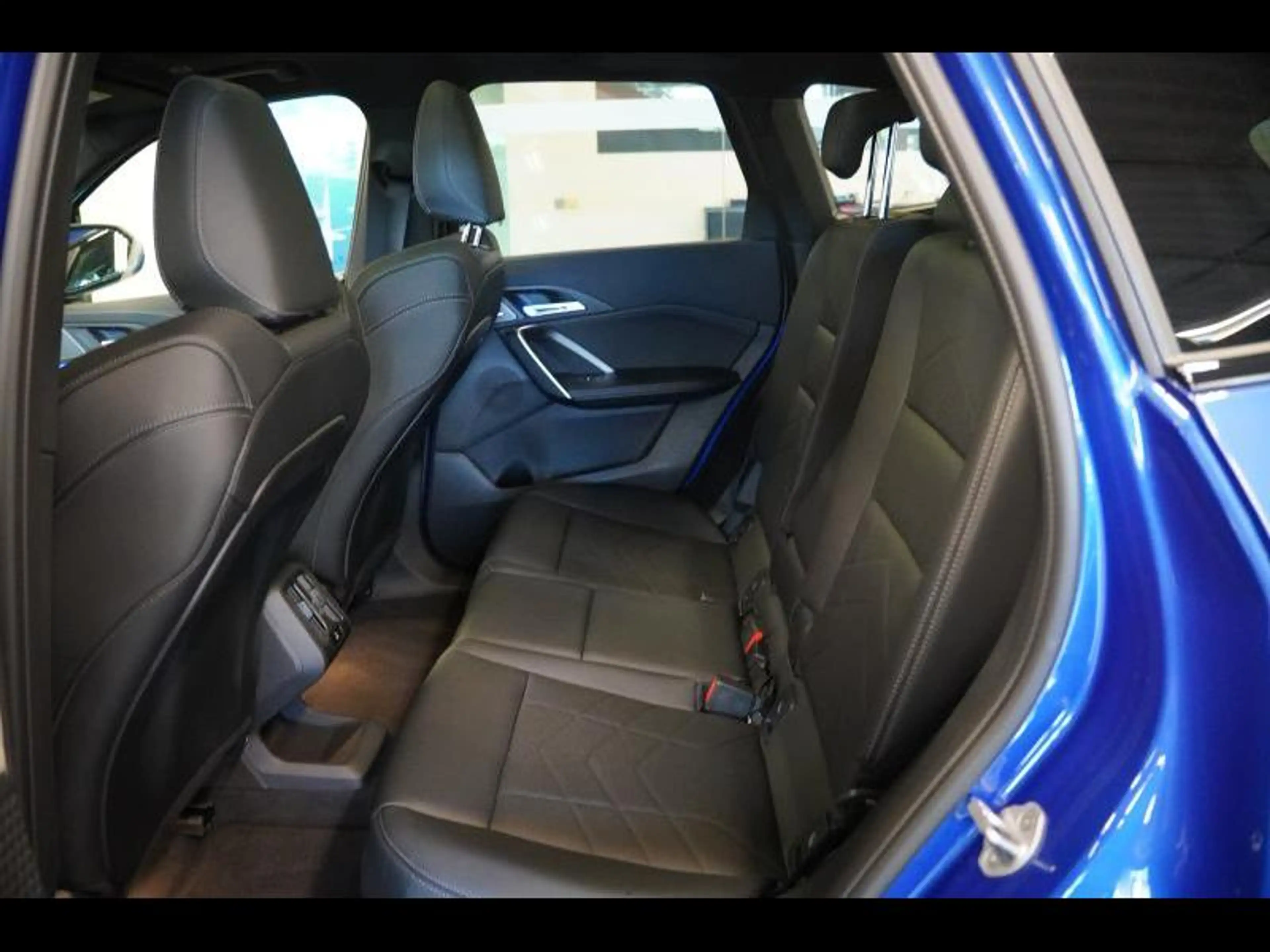 BMW iX1 M PACK PANORAMADAK ADAP. CRUISE HARMANKARDON CAMER — photo 12