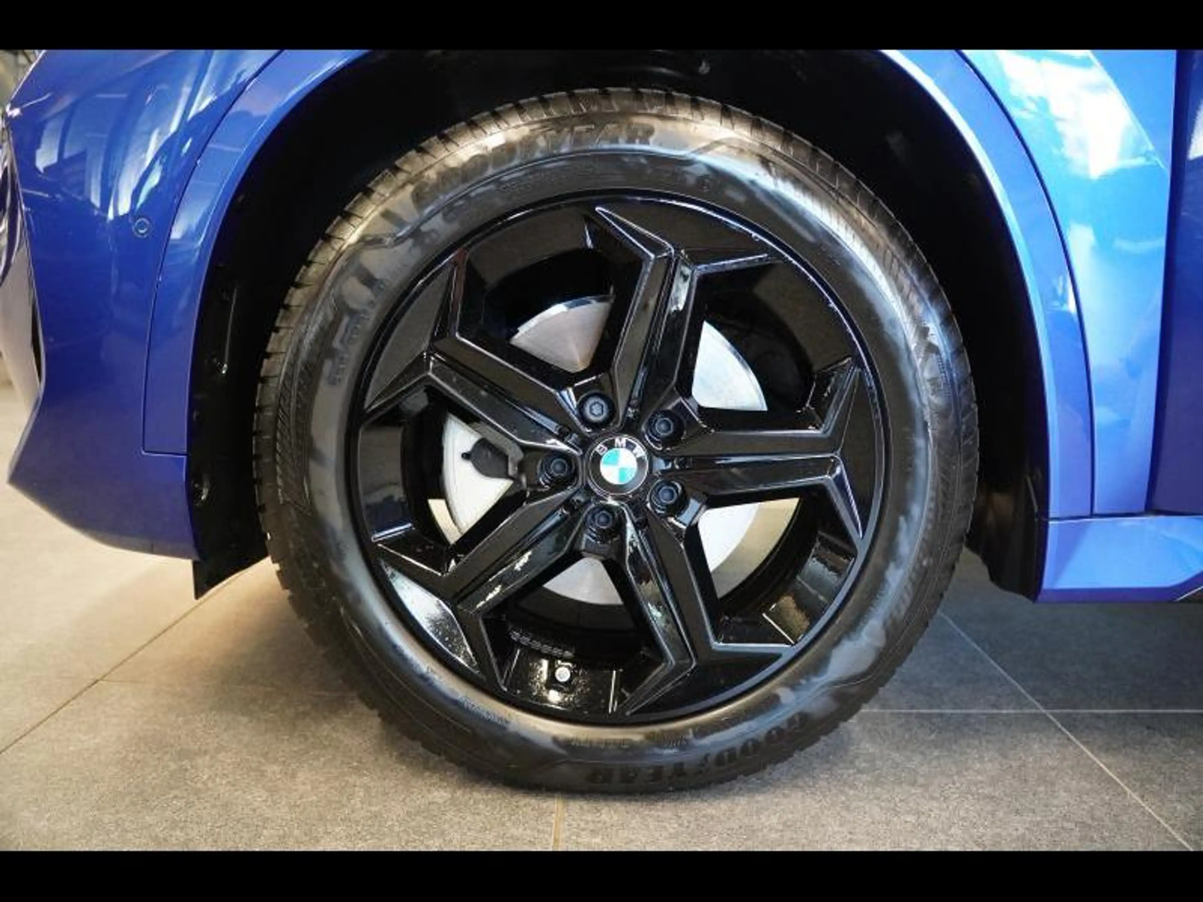 BMW iX1 M PACK PANORAMADAK ADAP. CRUISE HARMANKARDON CAMER — photo 8