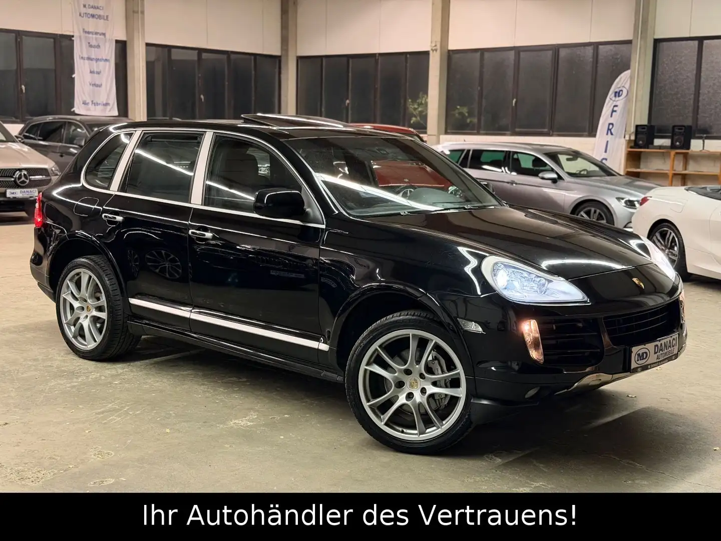 Porsche Cayenne S*AHK*Schiebedach*BOSE*Luftfahrwerk Schwarz - 1
