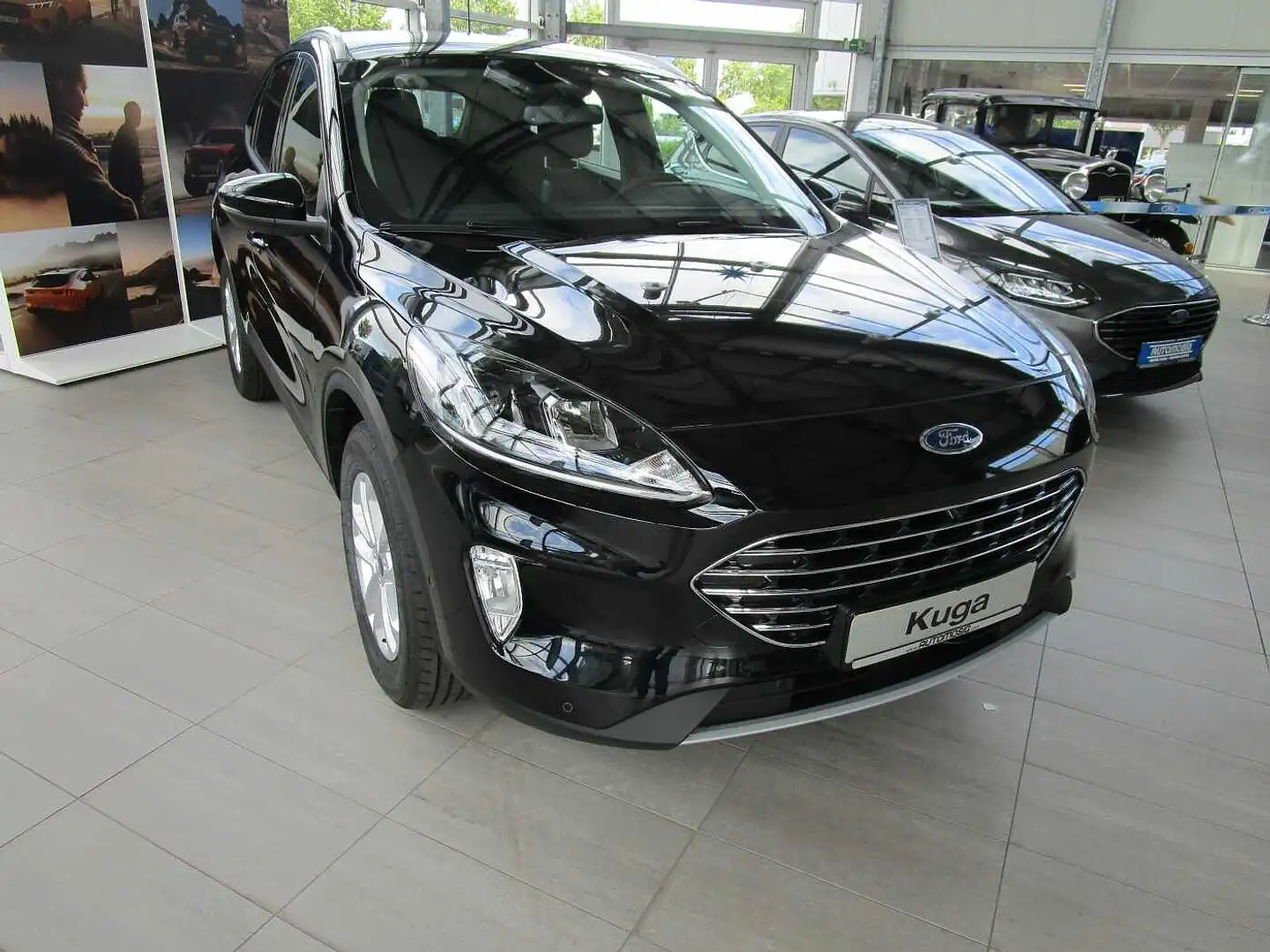 Ford Kuga 1.5 EB TITANIUM/ACC/TWA/Navi/DAB+/WP Schwarz - 1