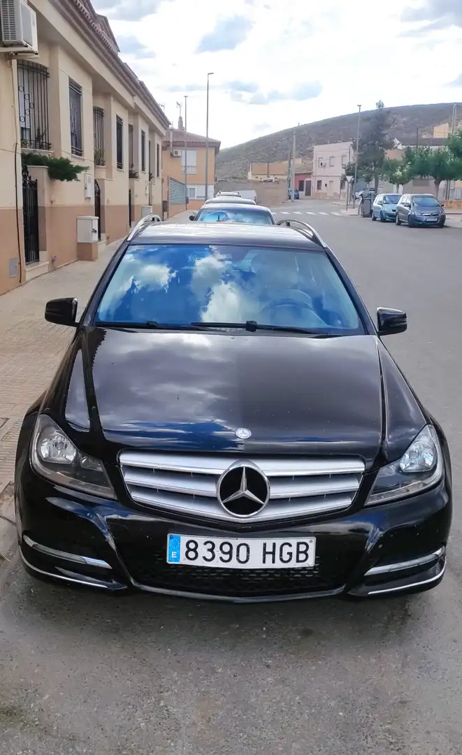 Mercedes-Benz C 220 T CDI DPF BlueEFFICIENCY Avantgarde - 1