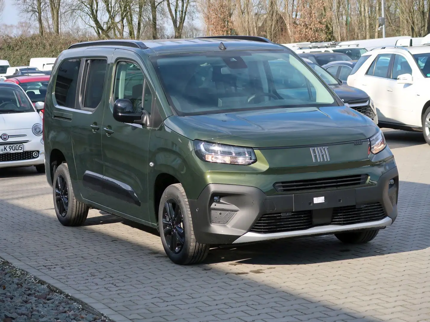 Fiat Doblo Lang Diesel Automatik 7-Sitzer,Klima,Navi Verde - 2