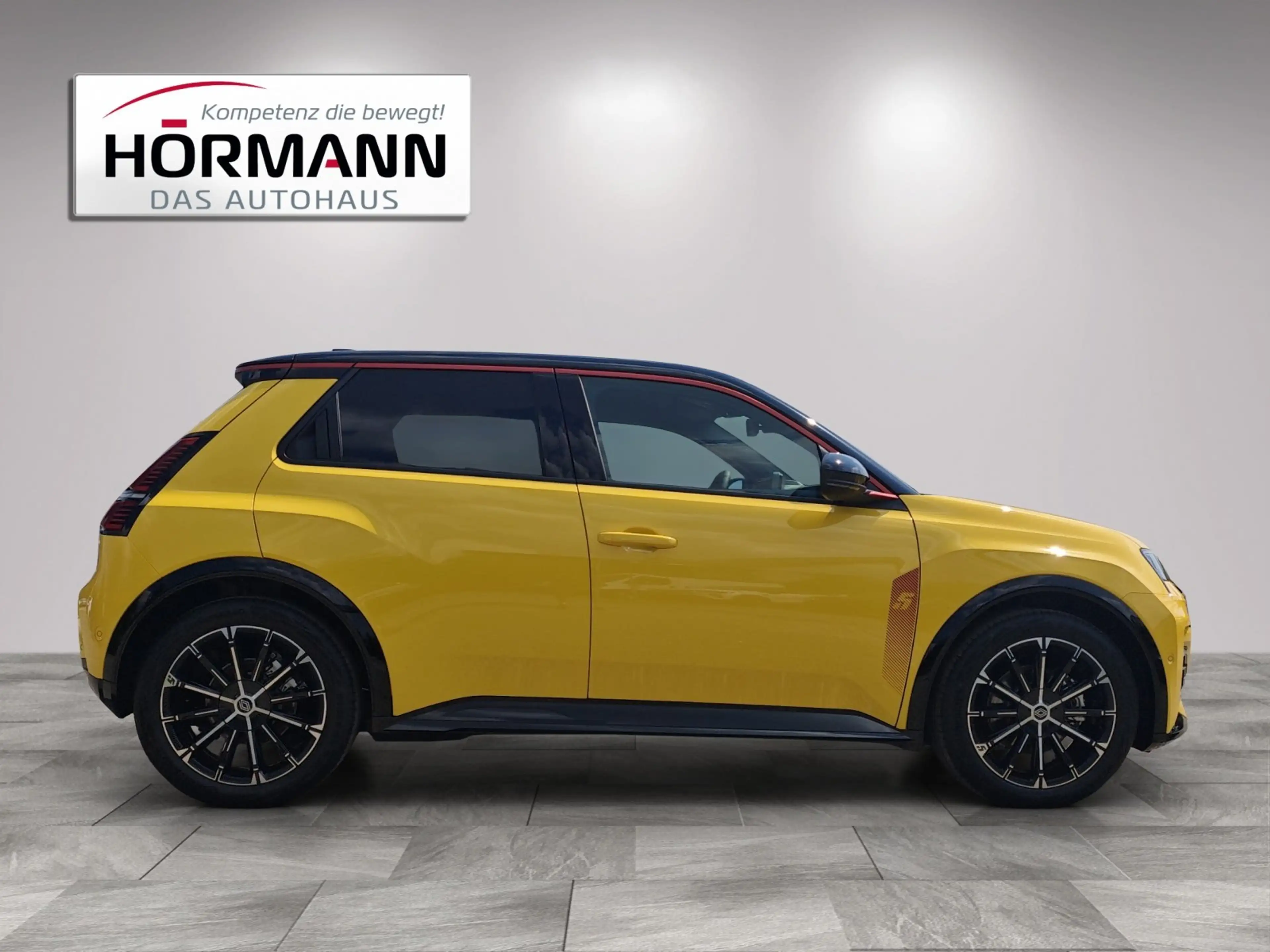 Renault R 5 E-Tech 150 PS 52kWh Comfort Range Iconic Five — photo 6