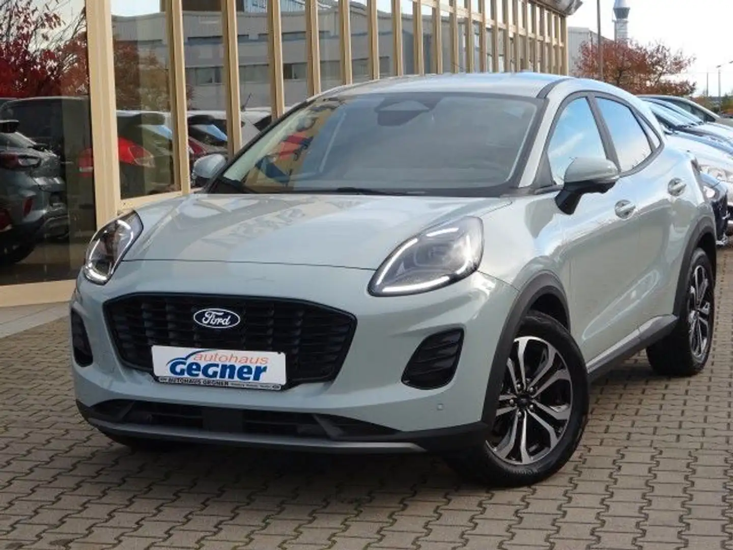 Ford Puma 125PS Autm. Titanium Navi AHK 360° iACC Grau - 2