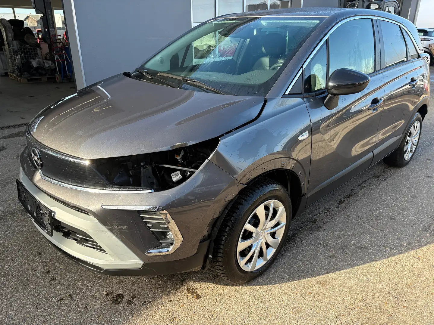 Opel Crossland Crossland 1,2 Turbo Business Business Schwarz - 2