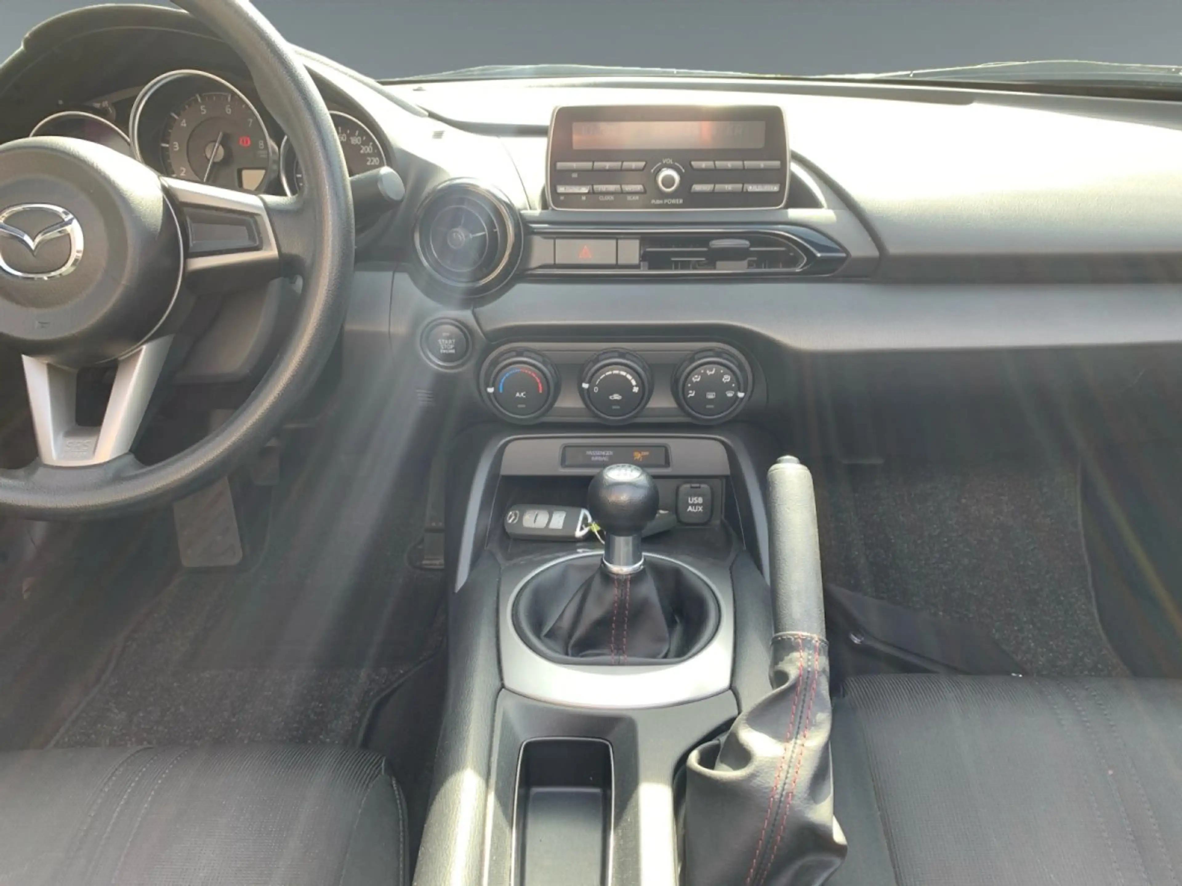 Mazda MX-5 1.5 SKYACTIV-G 131 Prime-Line ALLWETTER — photo 11