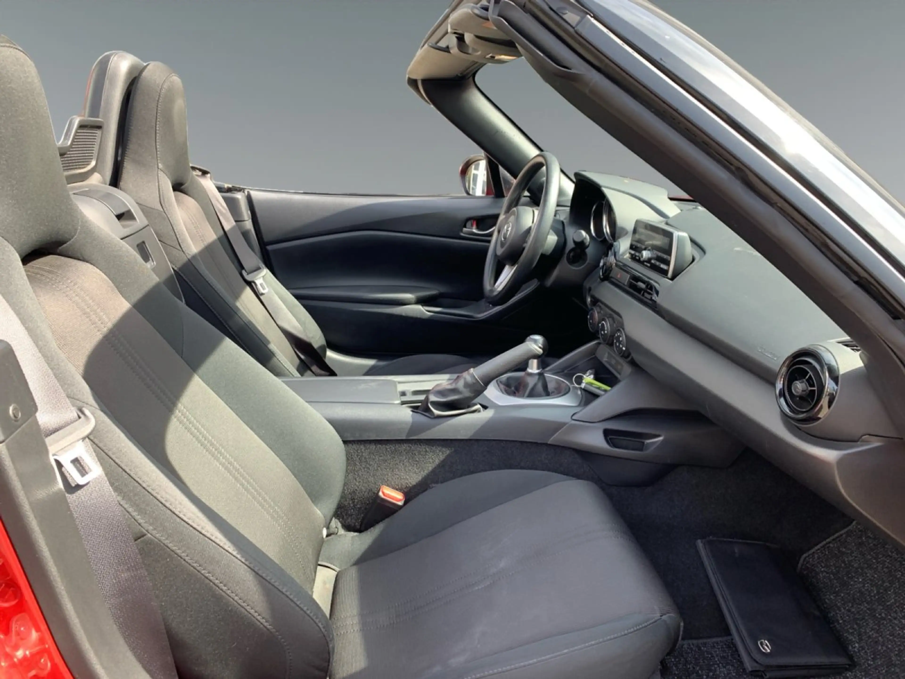 Mazda MX-5 1.5 SKYACTIV-G 131 Prime-Line ALLWETTER — photo 15