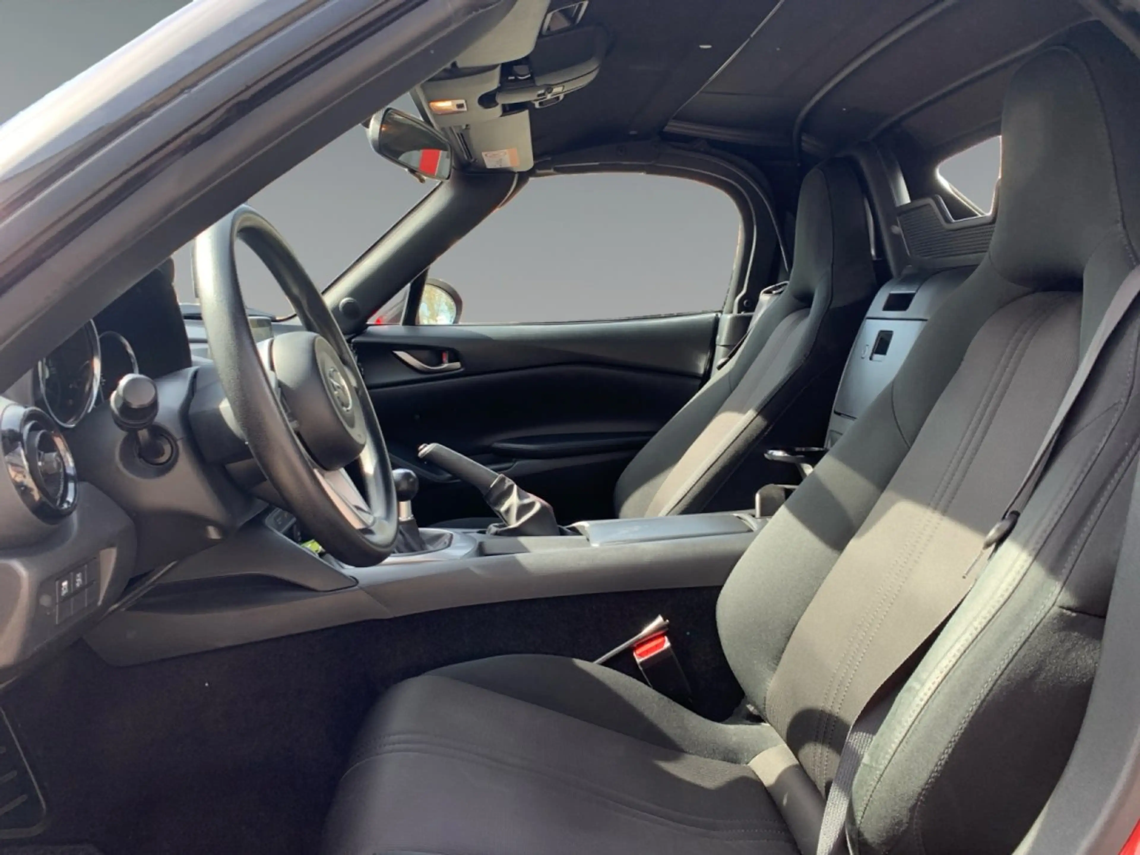 Mazda MX-5 1.5 SKYACTIV-G 131 Prime-Line ALLWETTER — photo 9