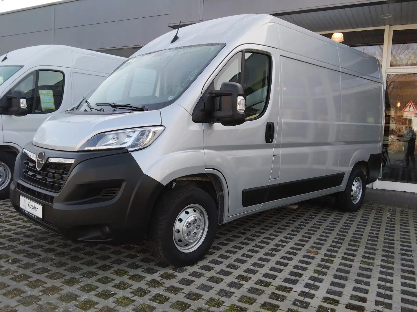 Opel Movano HKa L2H2 3,5t Edition Šedá - 1