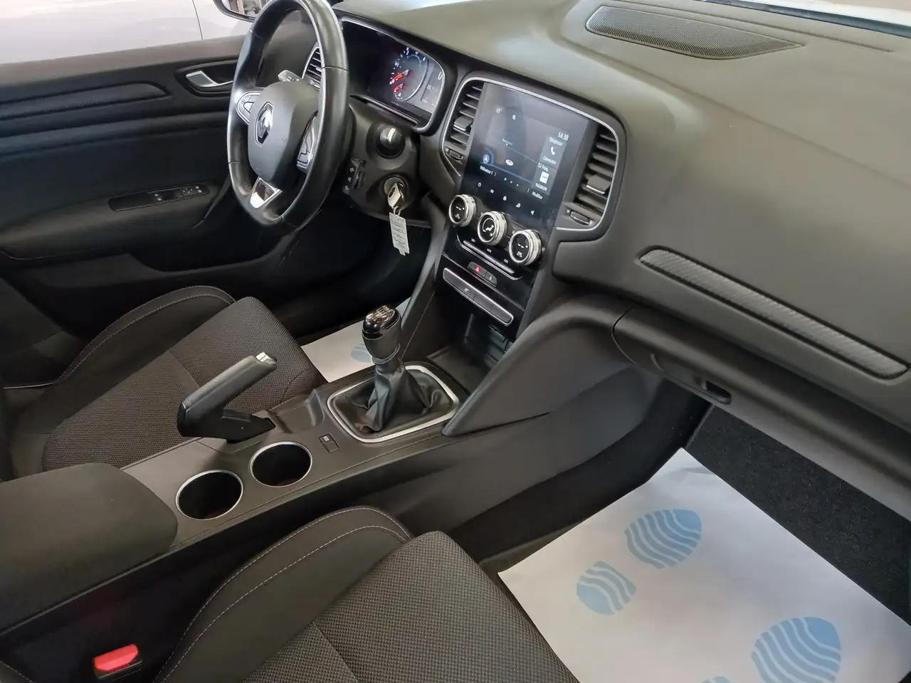 Renault Megane Berline — photo 10