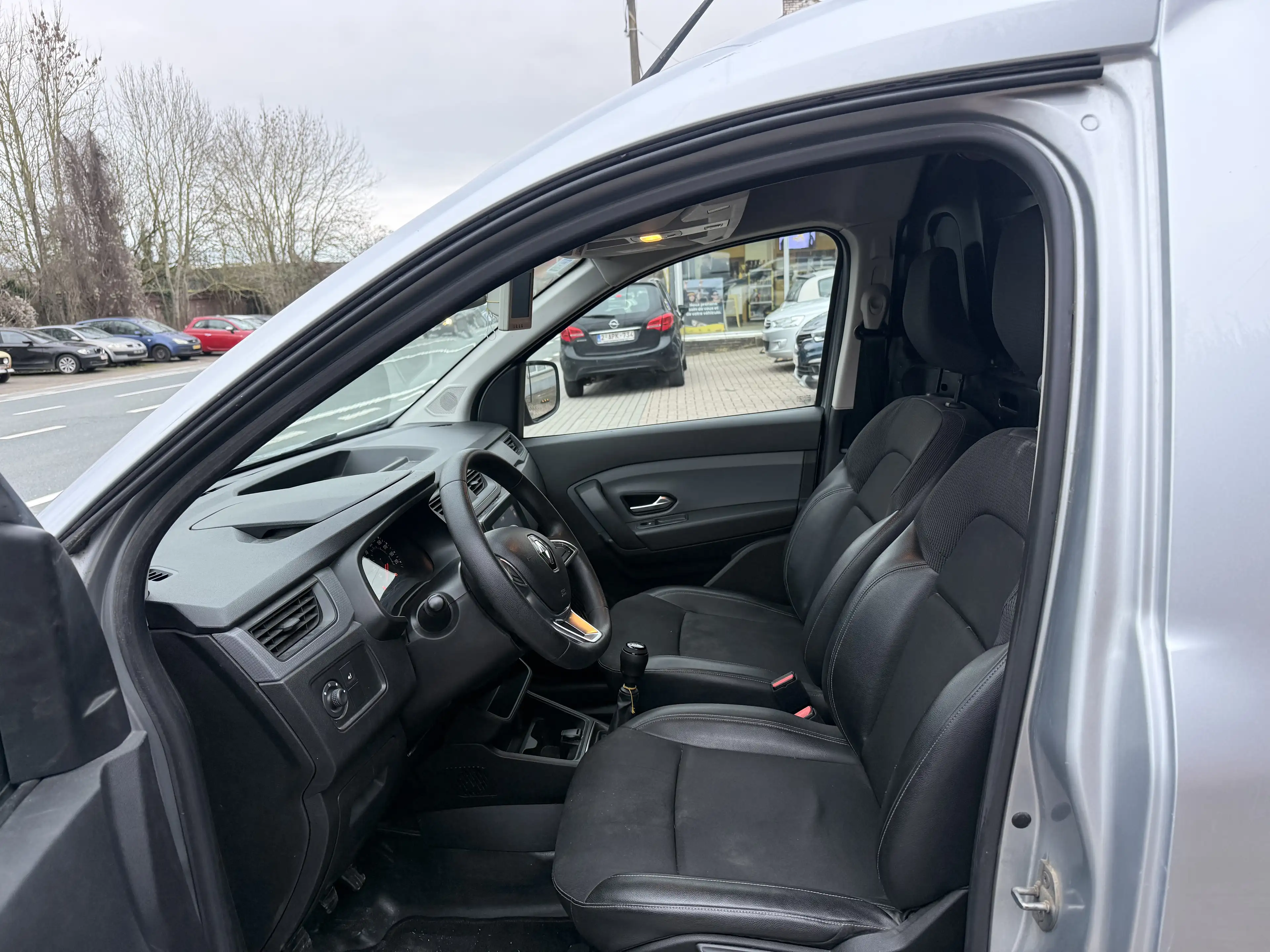 Renault Express 1.3‼️CLIM -PRETE A IMMATRICULER - GARANTIE — photo 9