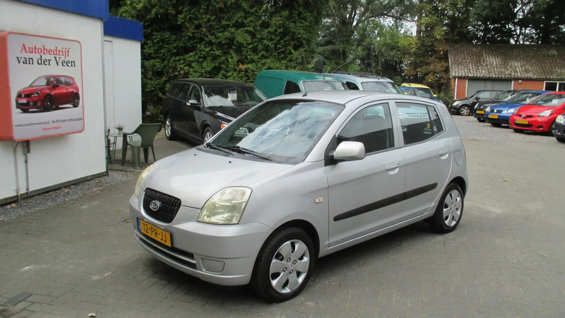 Kia Picanto 1.0 LXE Grijs - 1