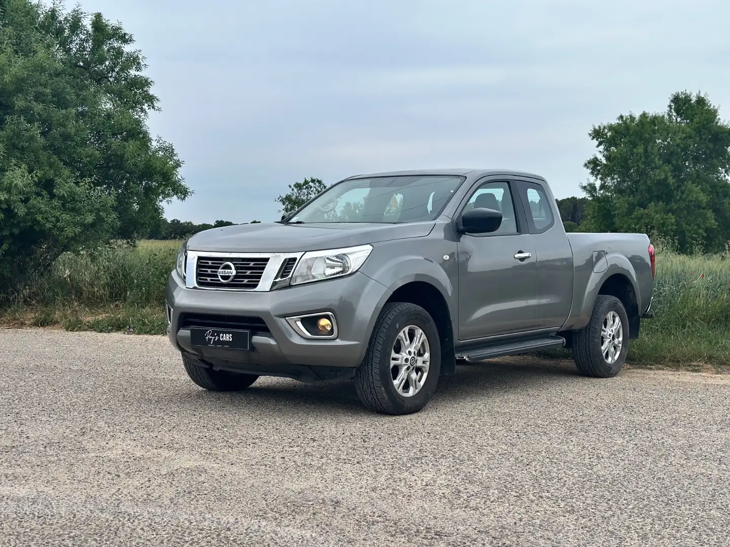 Nissan Navara ACENTA Gris - 2