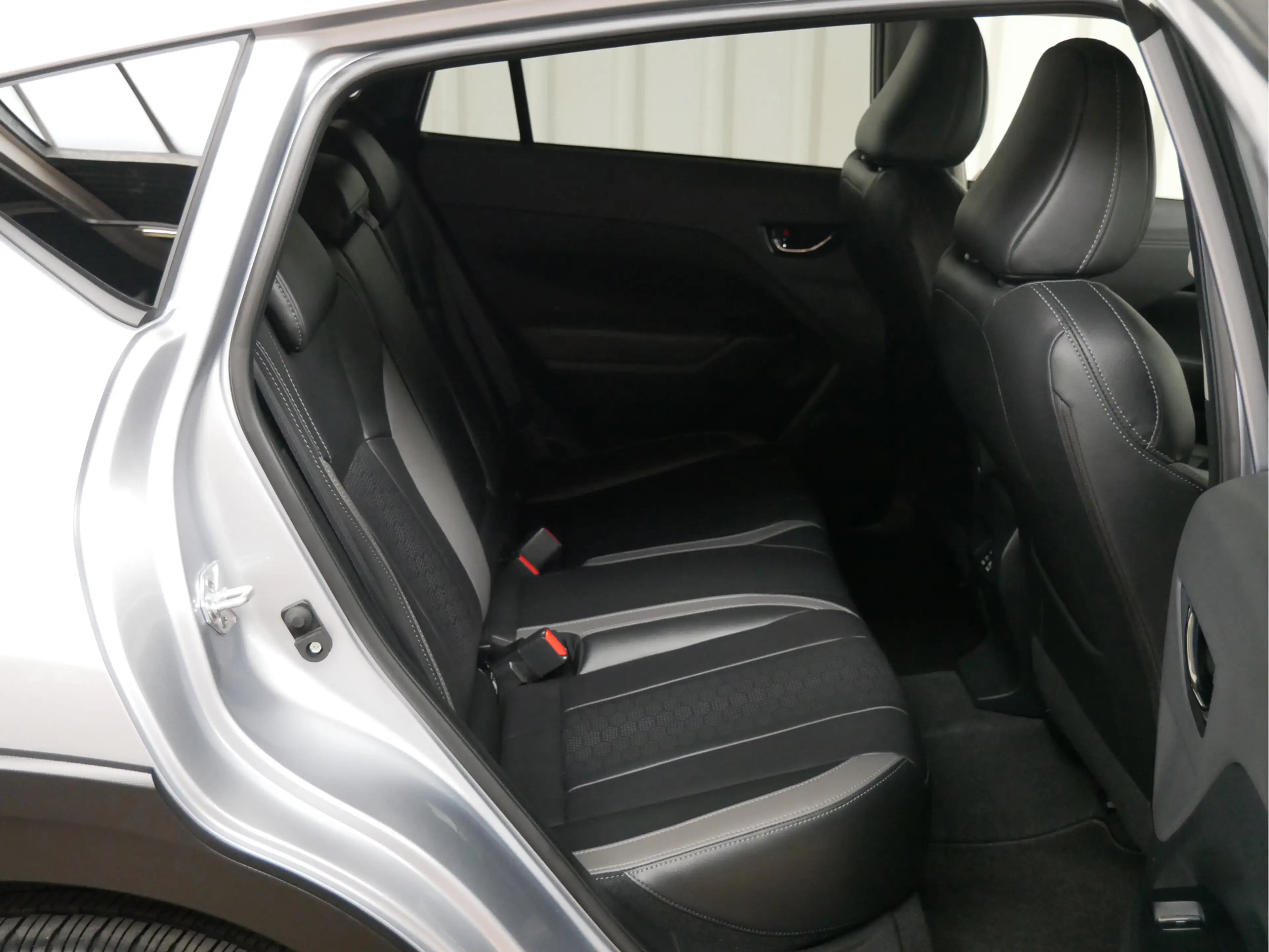 Subaru Crosstrek 2.0i Premium — photo 10