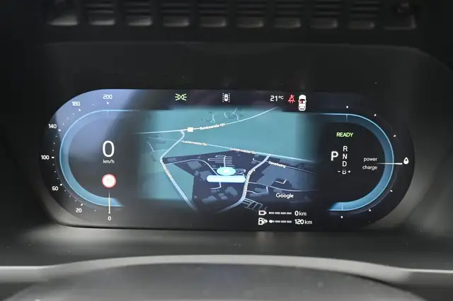 Volvo XC90 view 11