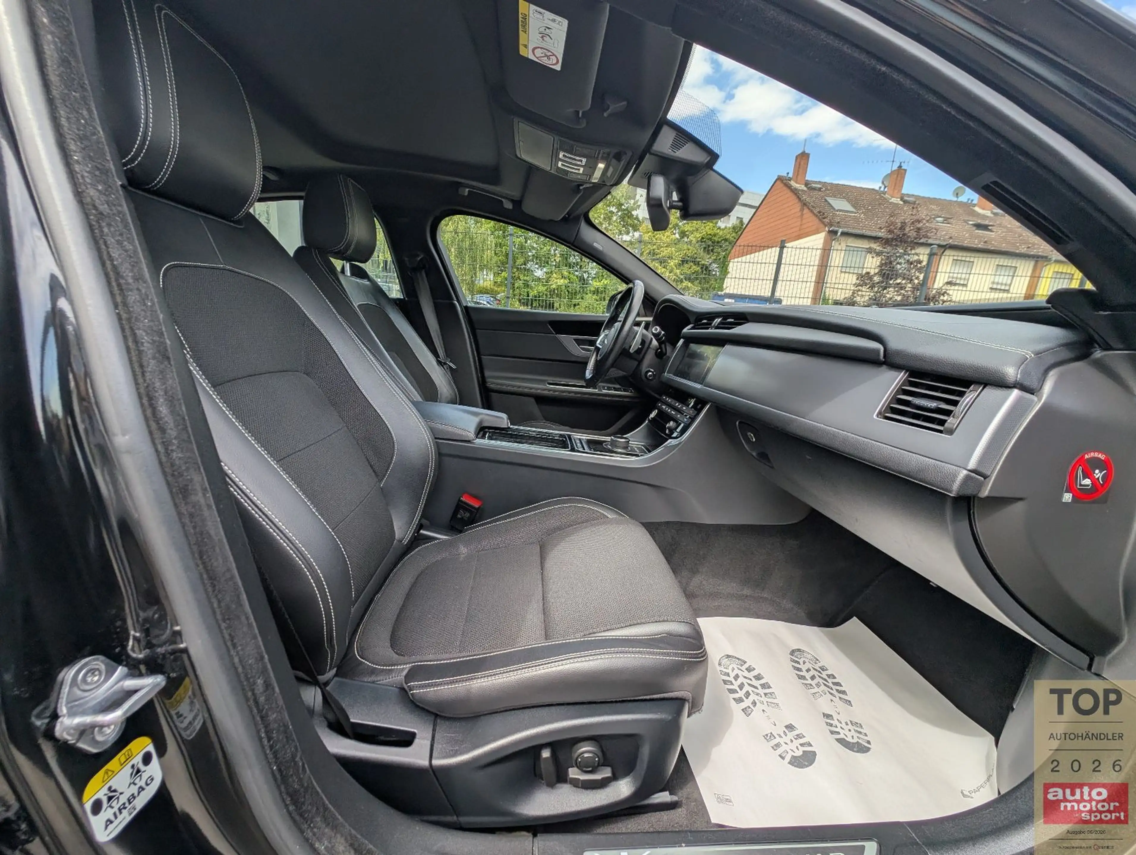 Jaguar XF 2.0d R-Sport AWD*2Hd*LED*PANO*HUD*RKam*Virtual — photo 15