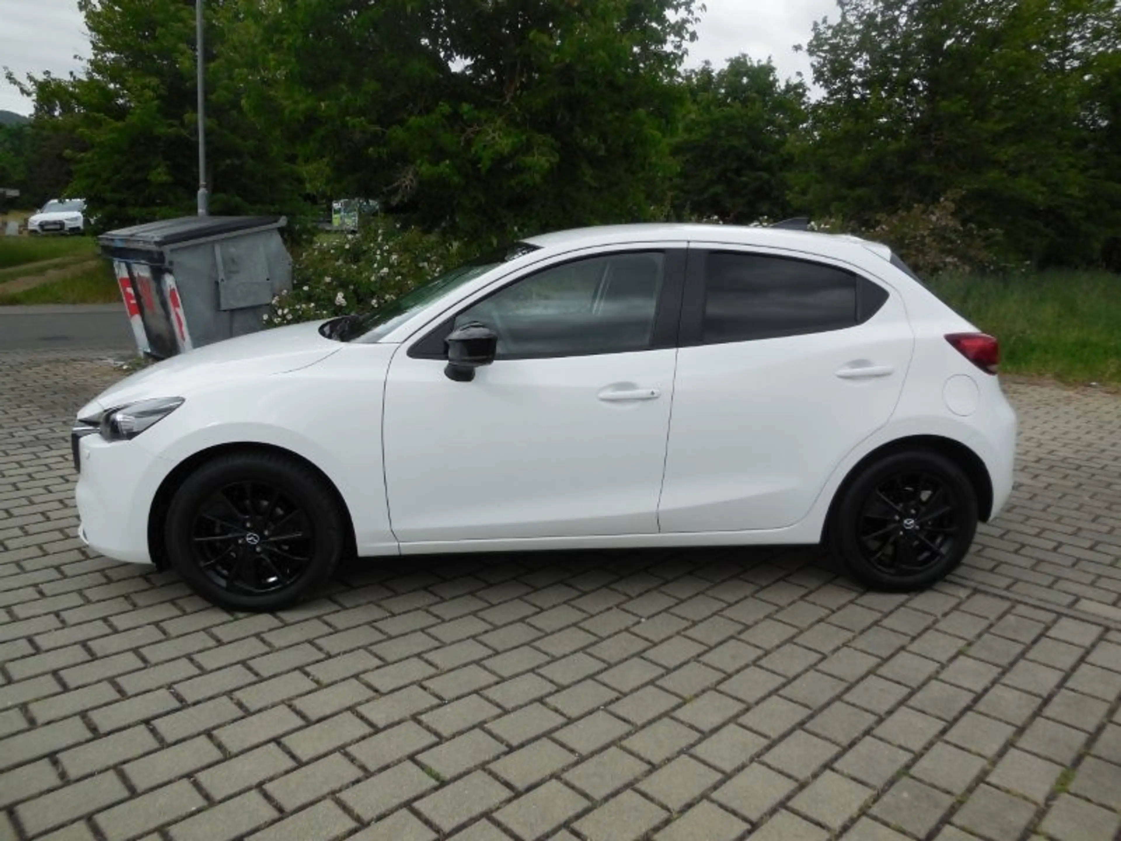 Mazda 2 1.5 e-SKYACTIV G 90PS HOMURA ...Sitz-& Lenkradheiz