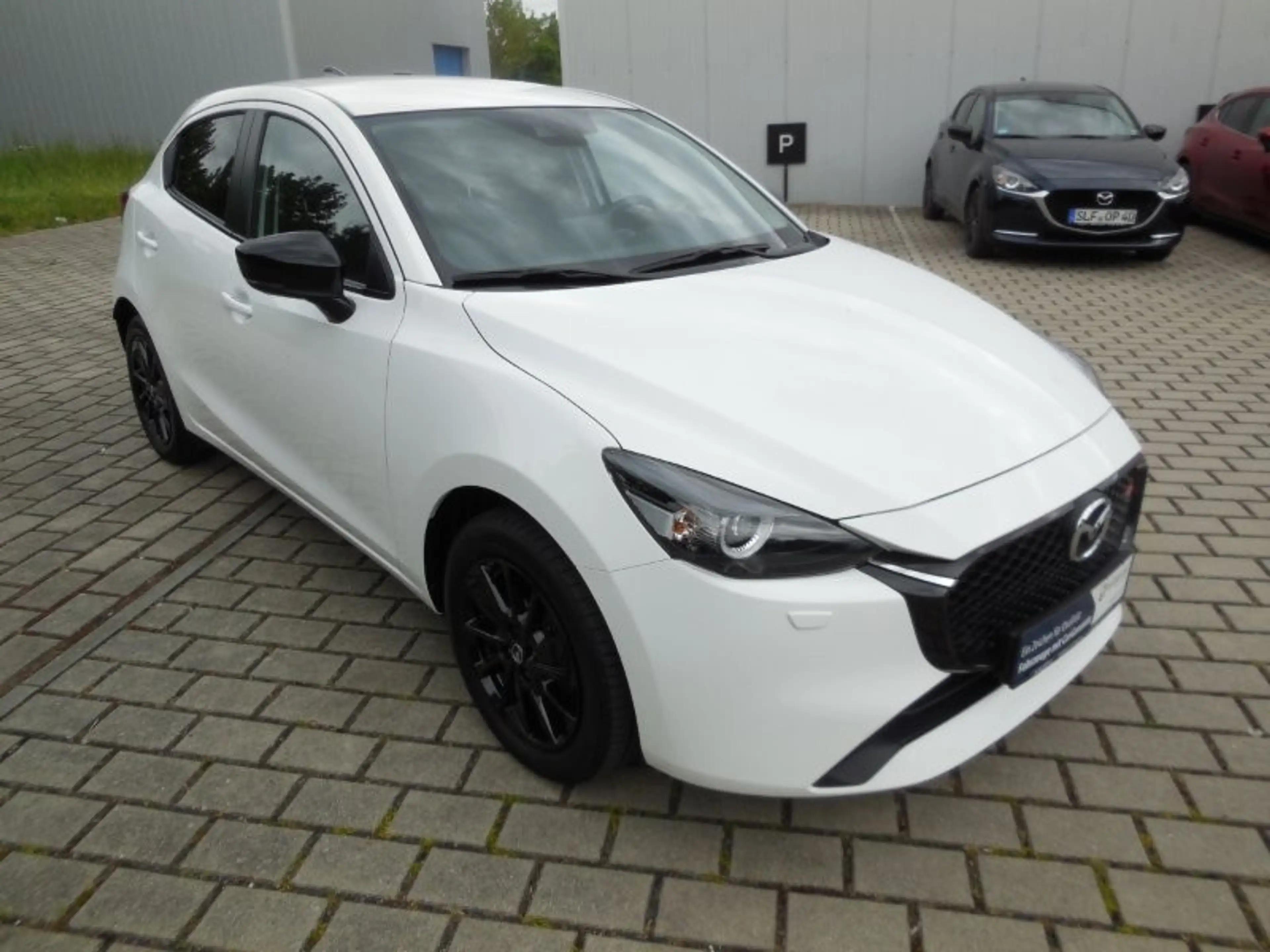 Mazda 2 1.5 e-SKYACTIV G 90PS HOMURA ...Sitz-& Lenkradheiz — photo 8