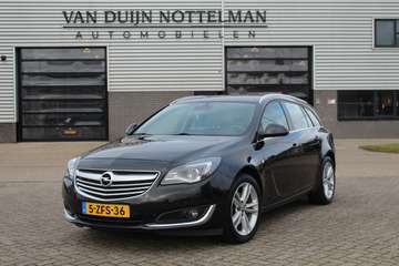 Sports Tourer 1.6 T Business+ / Leer / Navigatie /