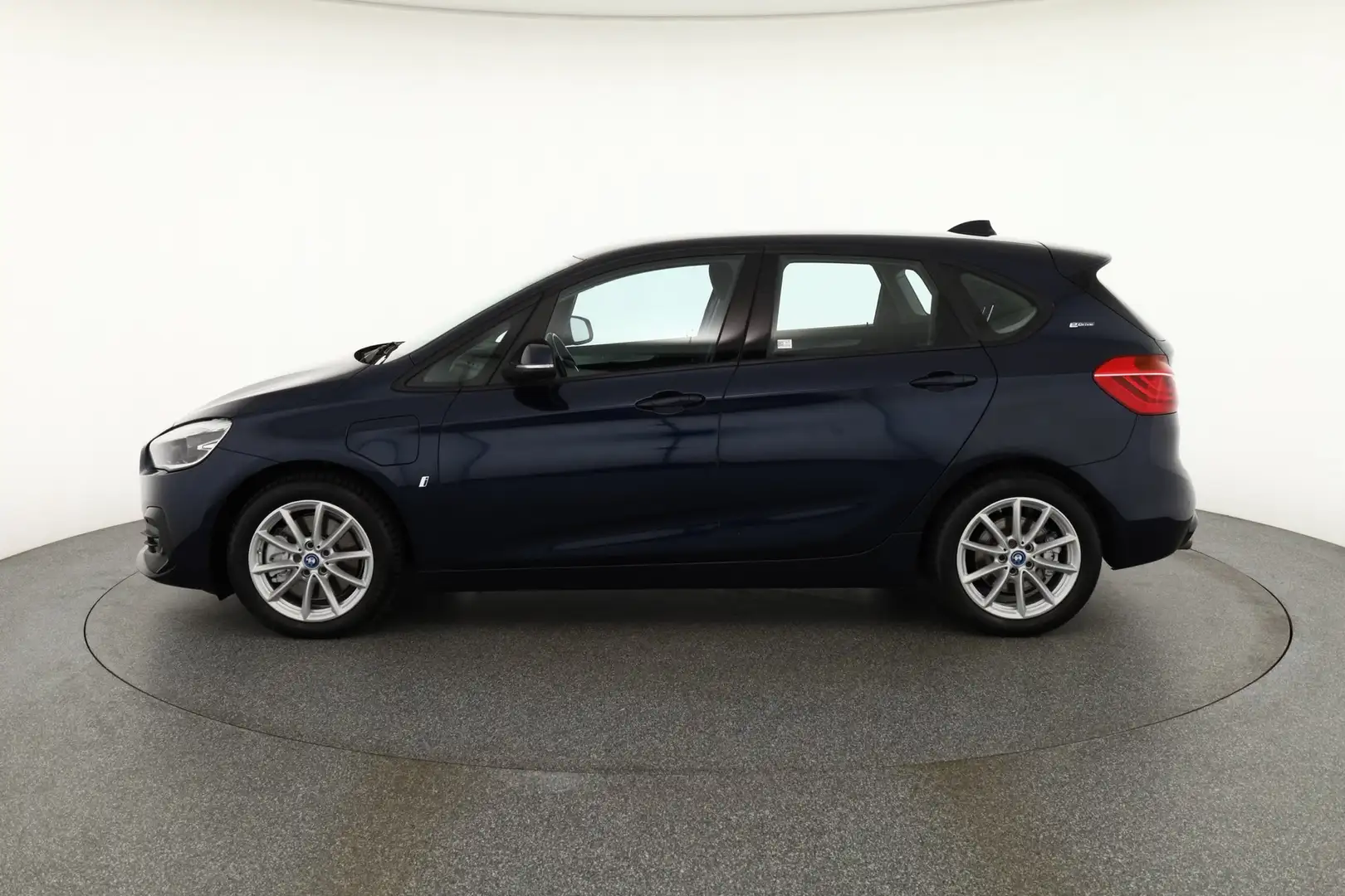 BMW 225 225xe xDrive Active Tourer LED Navi Sitzheizung Blau - 2
