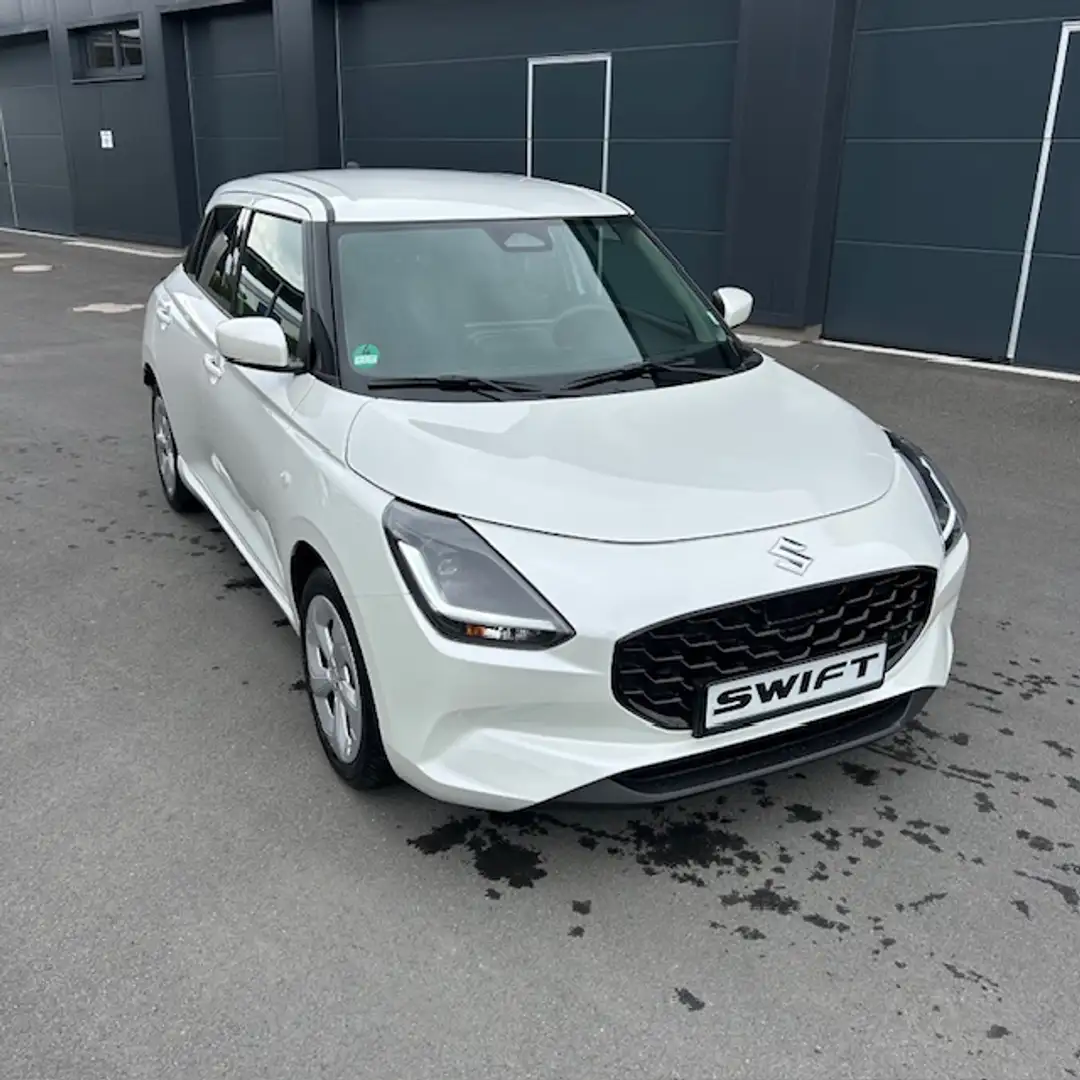 Suzuki Swift 1.2 Comfort Weiß - 2
