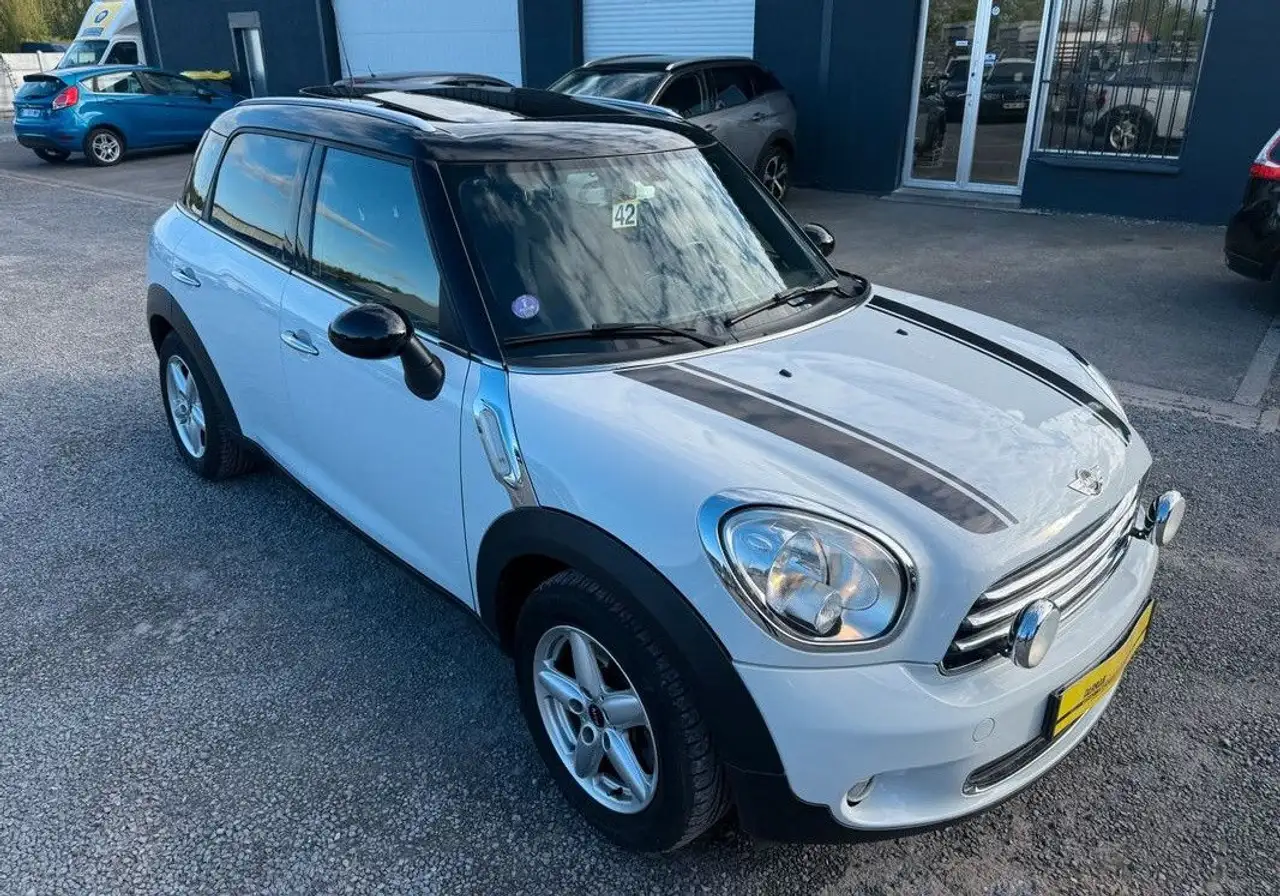 Mini Cooper Countryman Cooper 1l6 essence 115 chx Â«Â Countryma