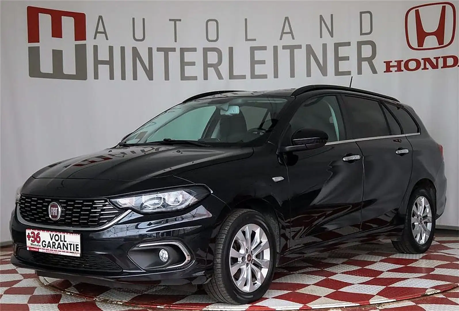 Fiat Tipo Lounge+ LED XENON NAVI KAMERA Schwarz - 1