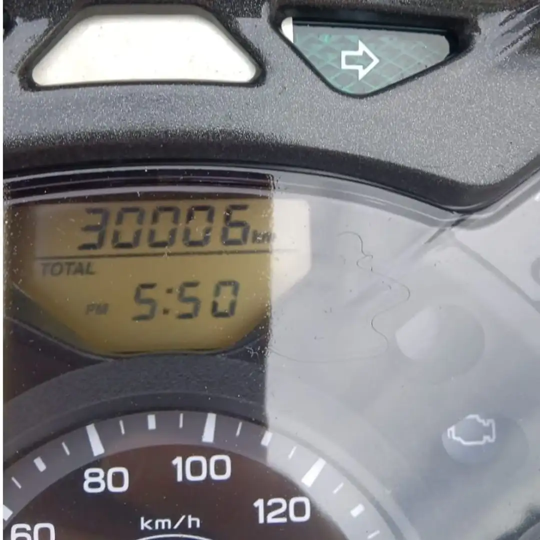 Honda SH 300 - 2