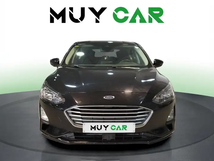 Ford Focus 2020, foto 2