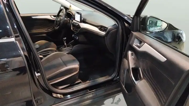 Ford Focus 2020, foto 11