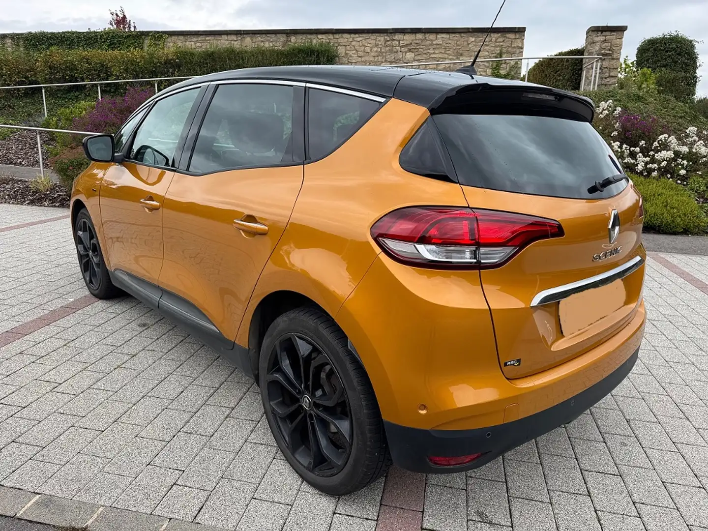 Renault Scenic Scenic TCe 160 FAP EDC SL Black Edition - 2