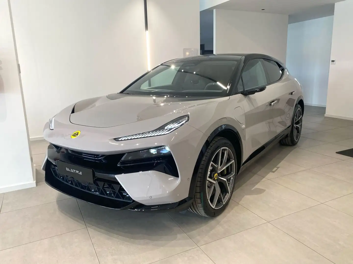 Lotus Eletre S 612 CV AWD Pronta Consegna Lotus Bari Grigio - 1