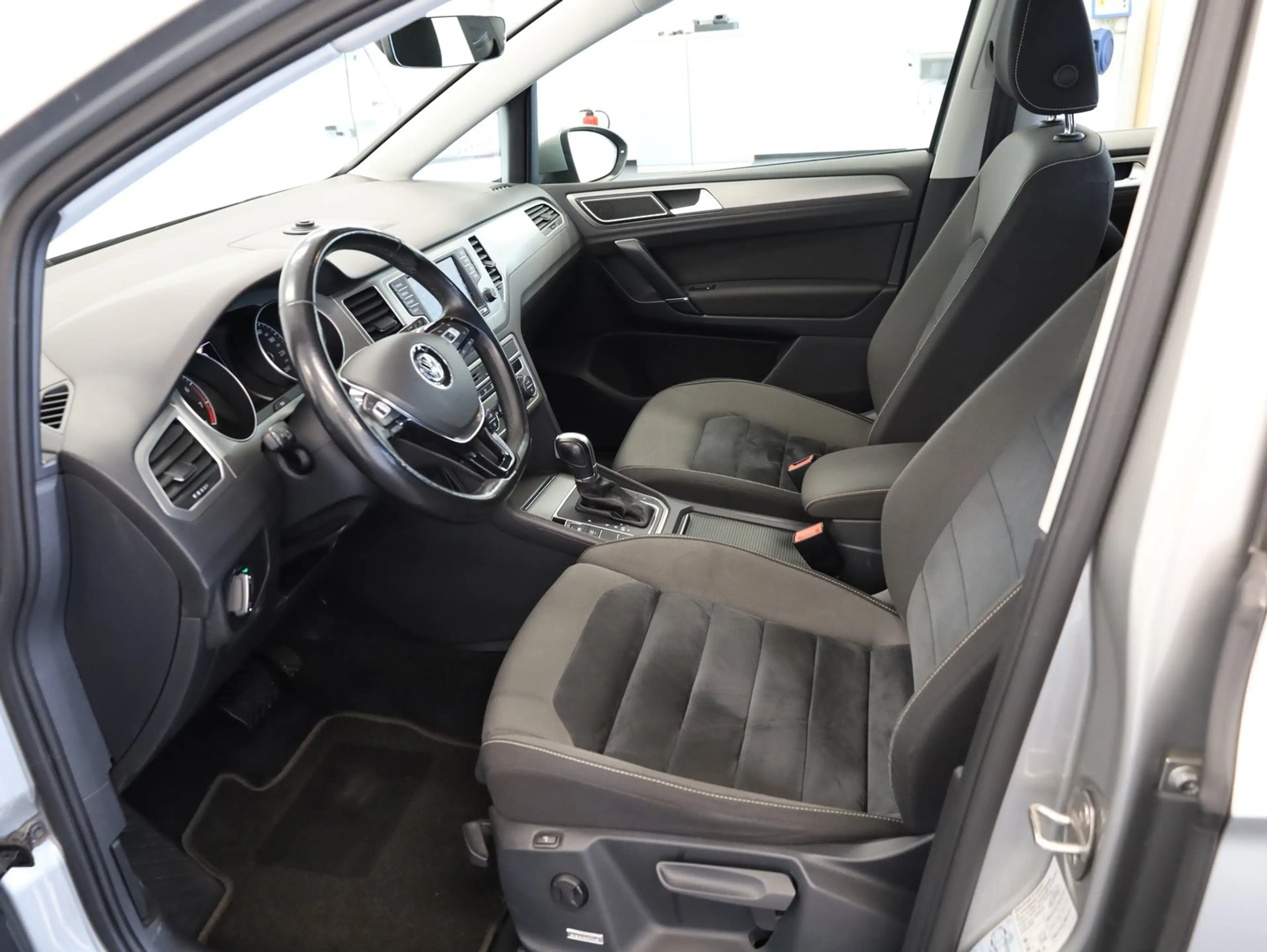Volkswagen Golf Sportsvan Comfortline BMT 1,4 TSI D — photo 12