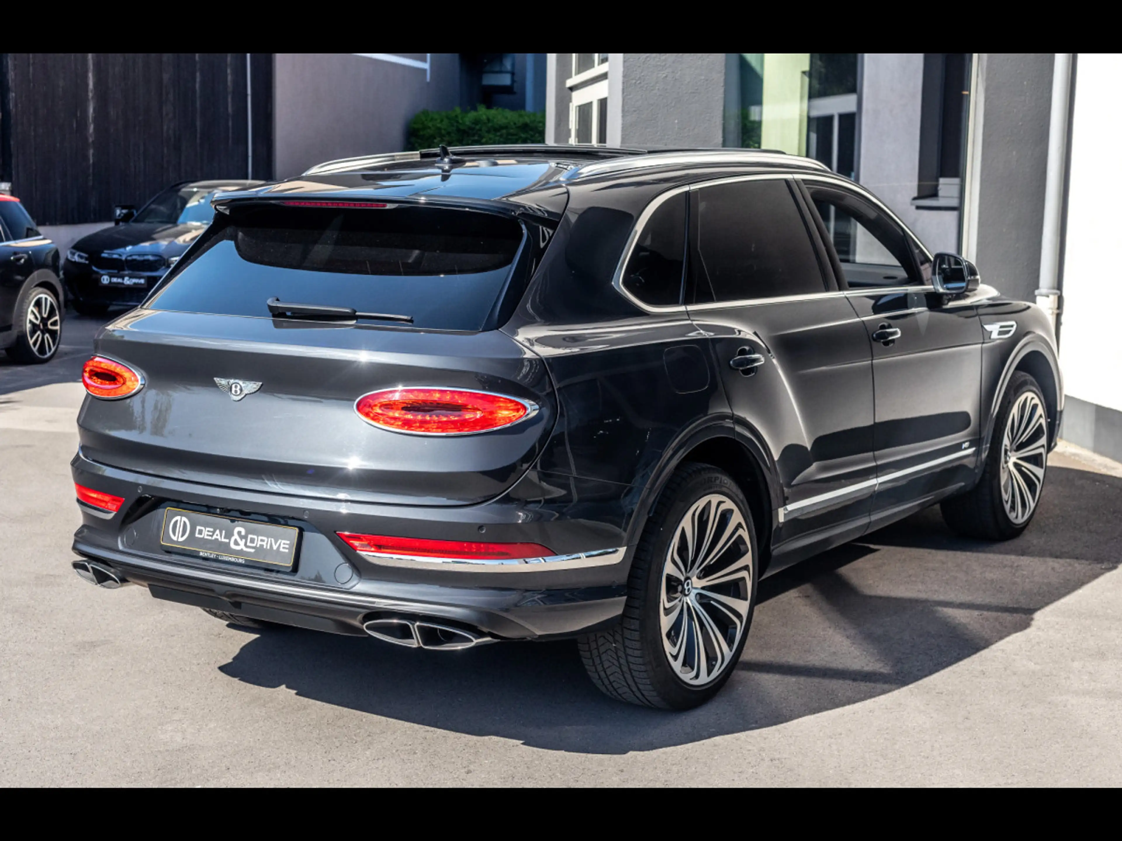 Bentley Bentayga V8°TITANE GREY°MULLINER°TOURING°AHK°DYNAMIC RIDE — photo 7