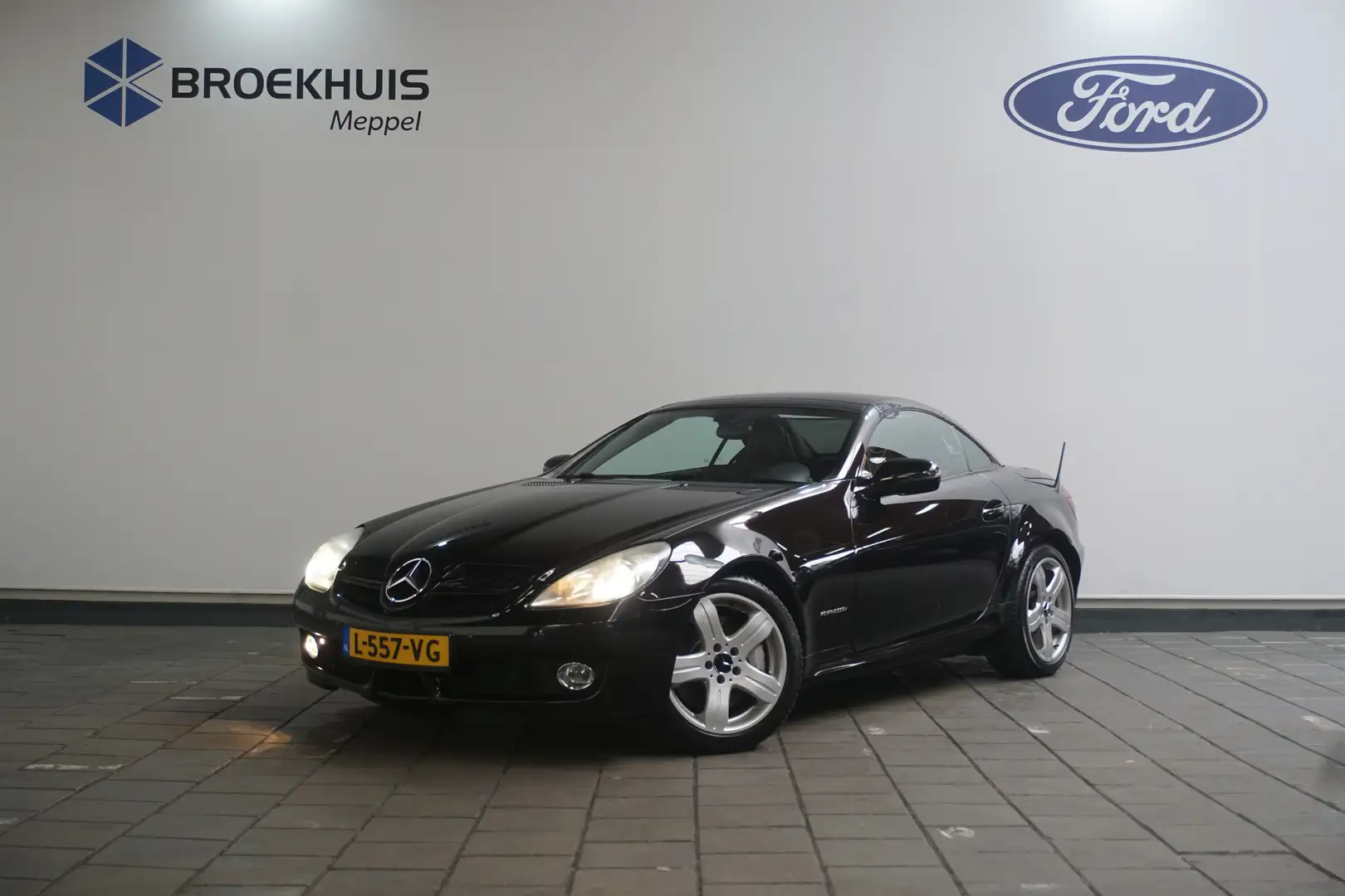 Mercedes-Benz SLK 200 K. | Airco | Cruise control | Elektrisch bedienbar Zwart - 2