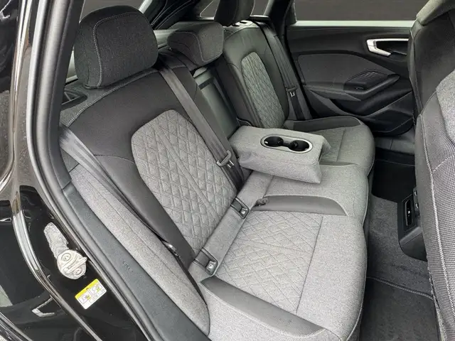 Audi A5 view 11