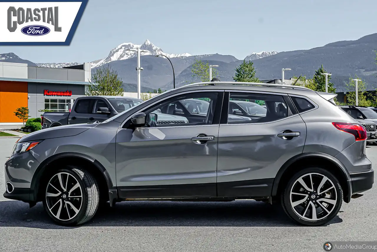 Nissan Qashqai снимка Nissan Qashqai