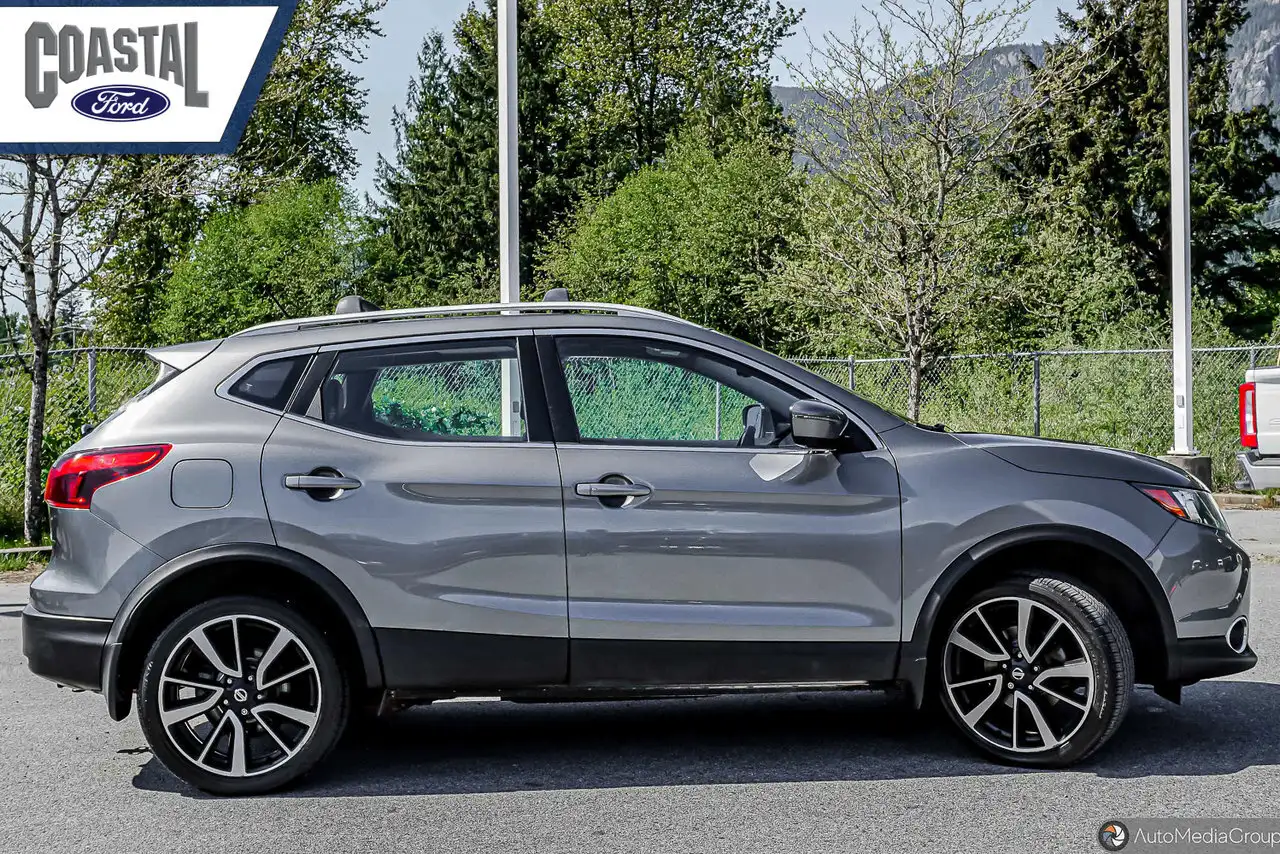 Nissan Qashqai снимка Nissan Qashqai