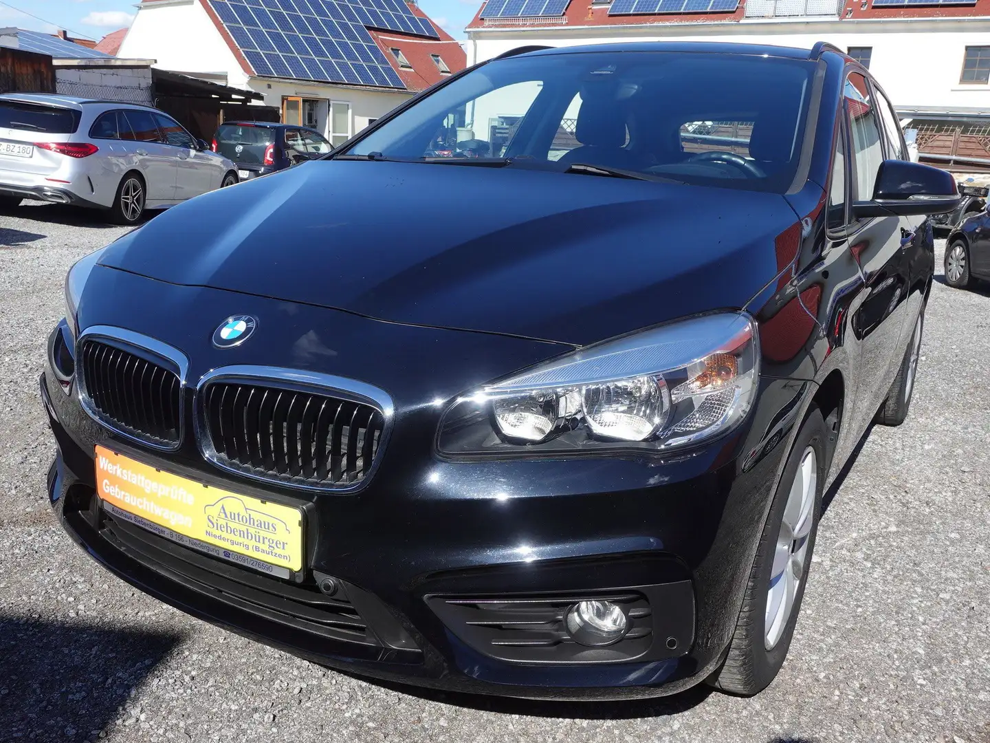 BMW 218 218 i Advantage Schwarz - 2